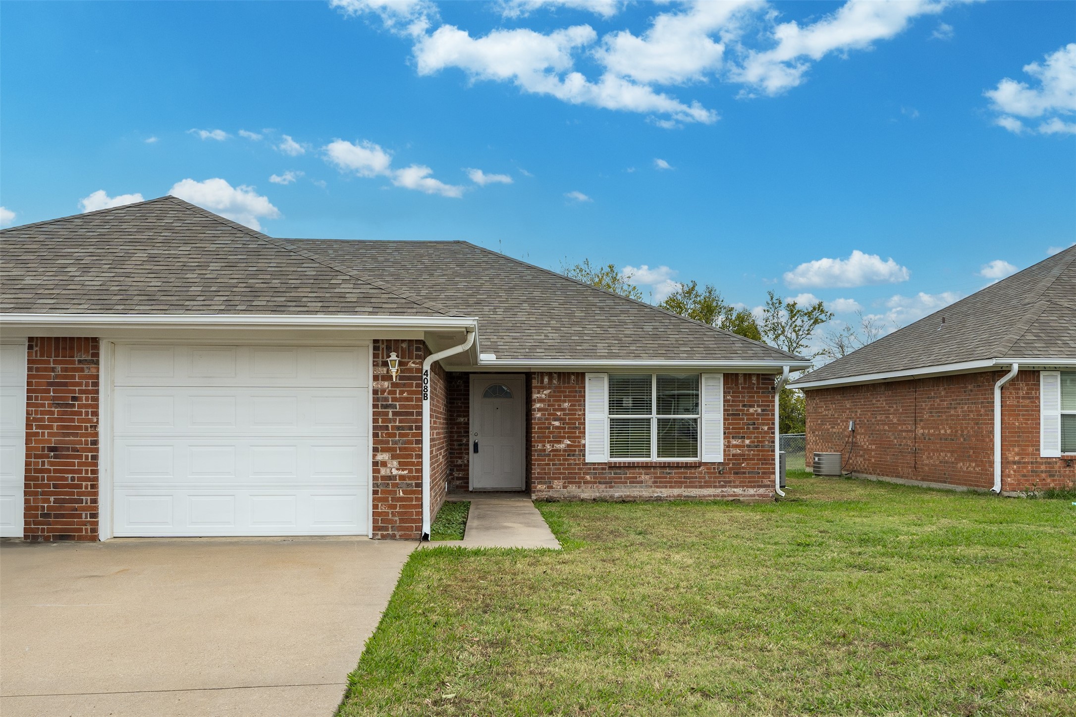 406 B Andrew Drive Mabank TX 75147