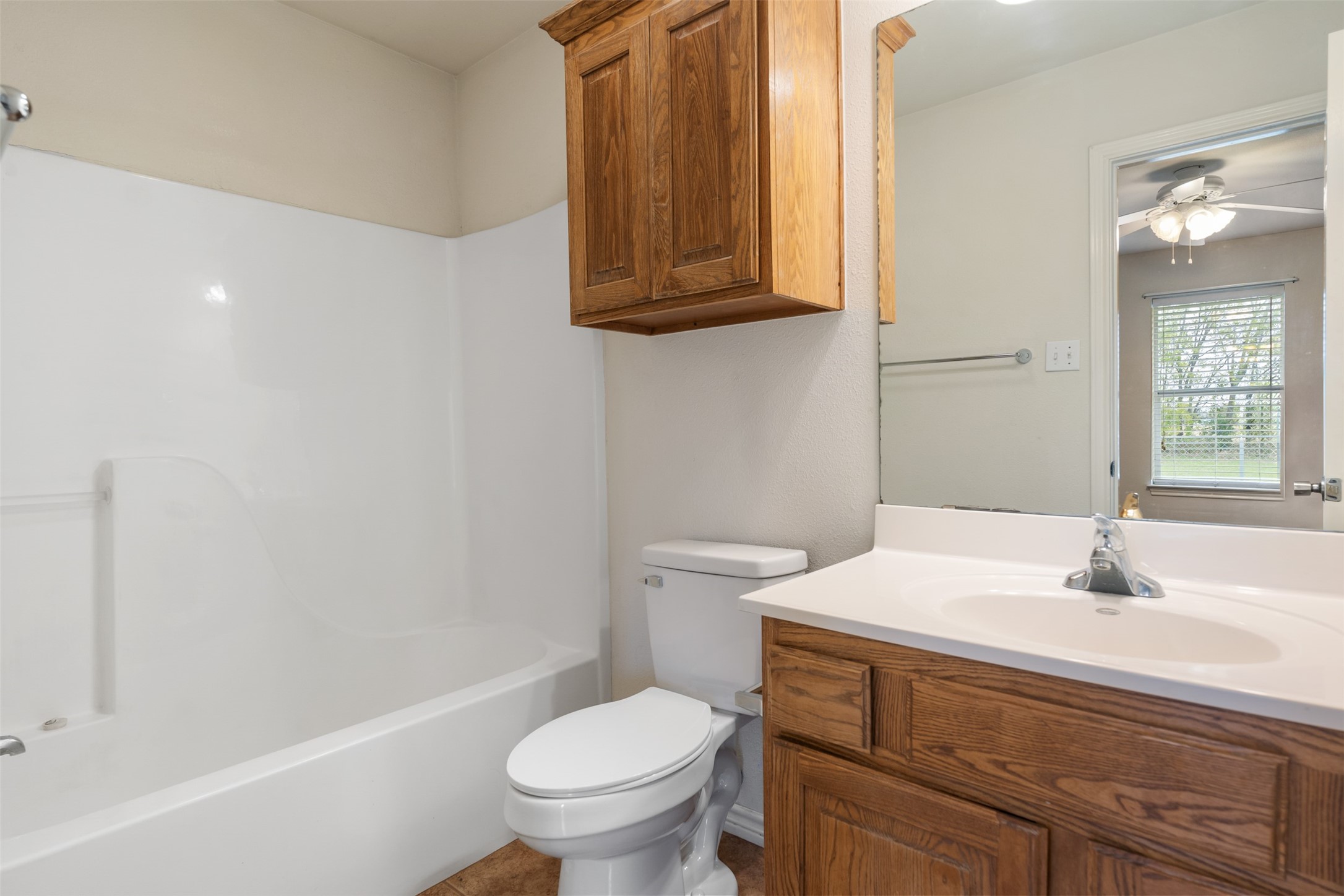 406 B Andrew Drive Mabank TX 75147