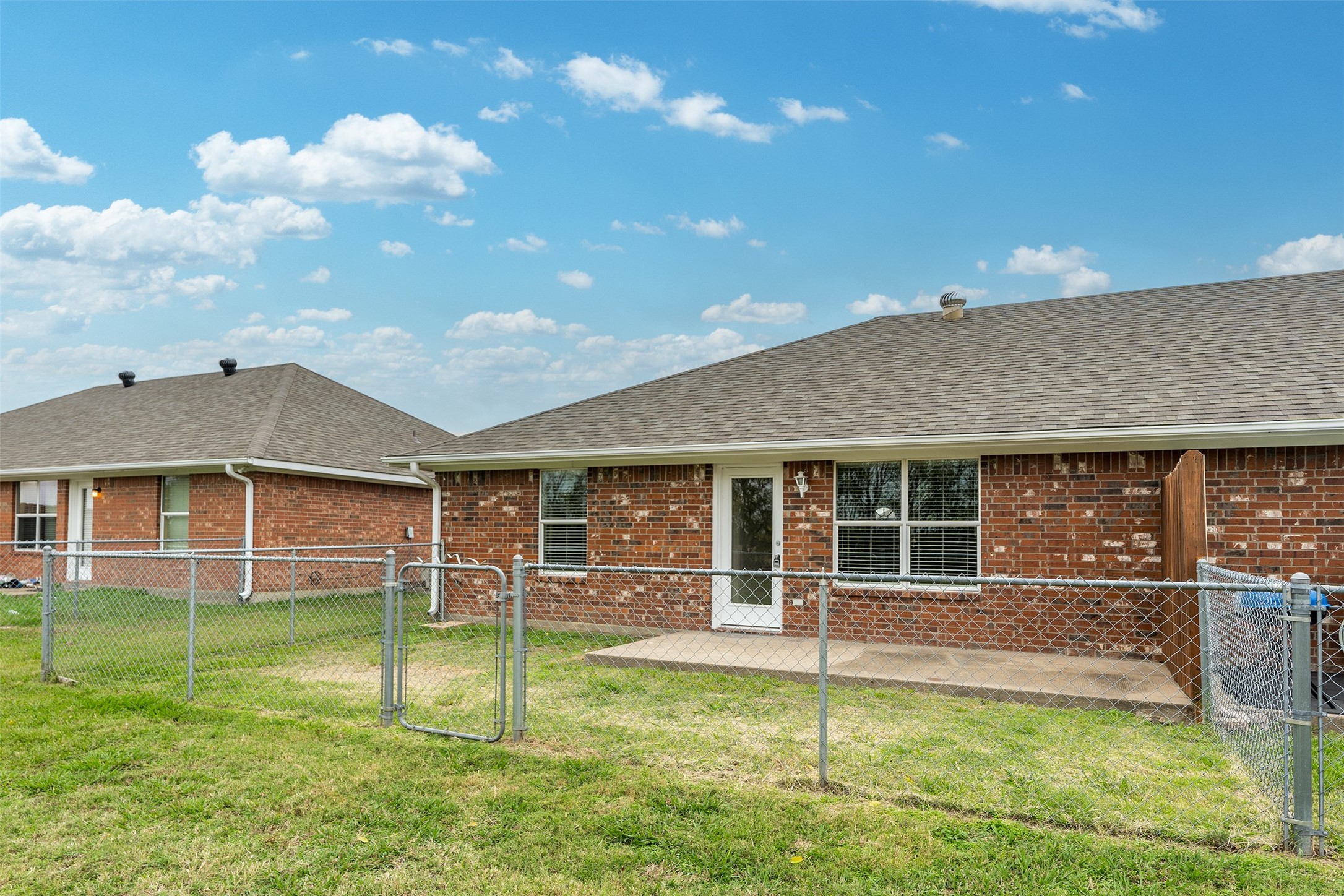 406 B Andrew Drive Mabank TX 75147