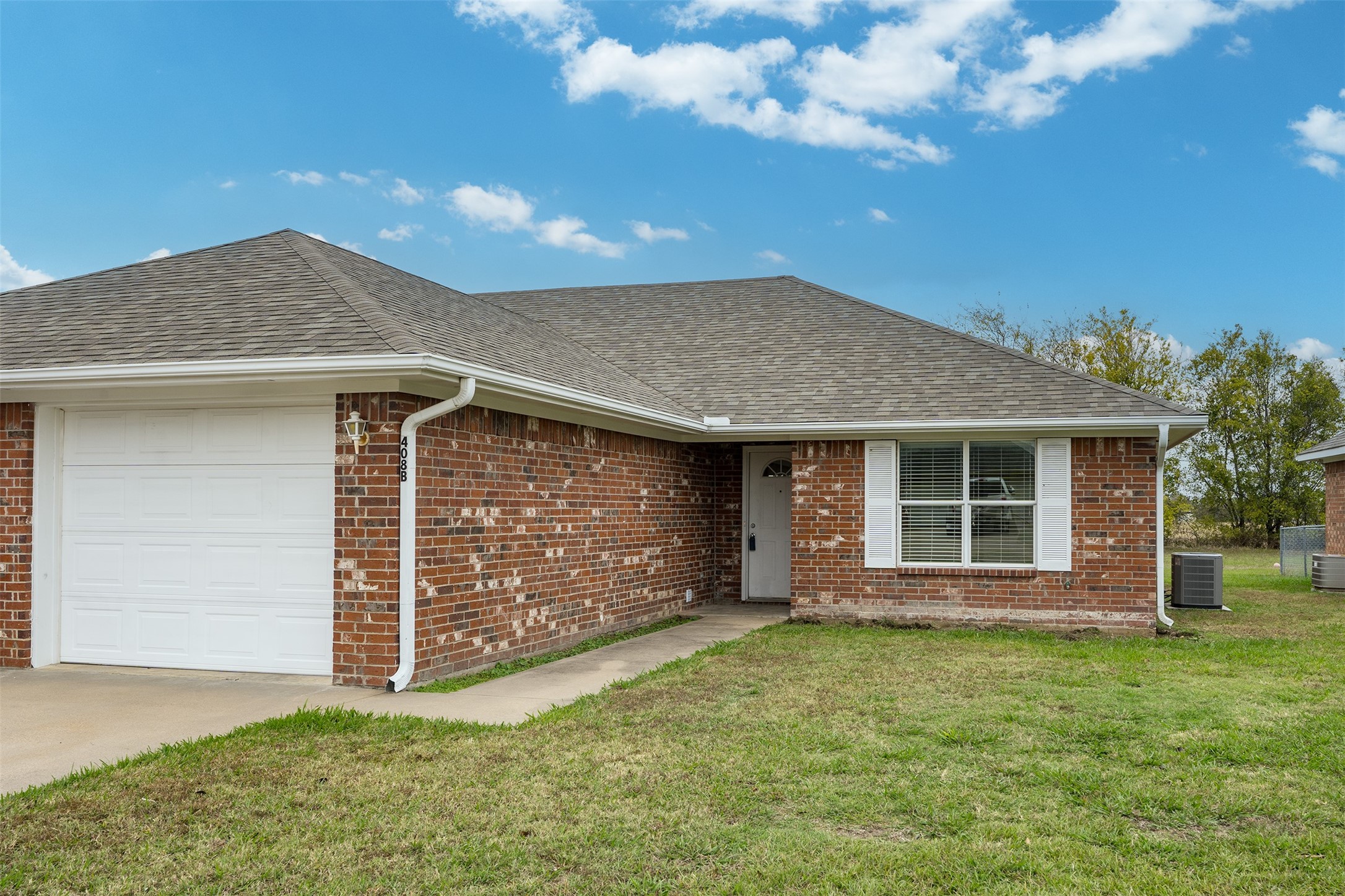 406 B Andrew Drive Mabank TX 75147