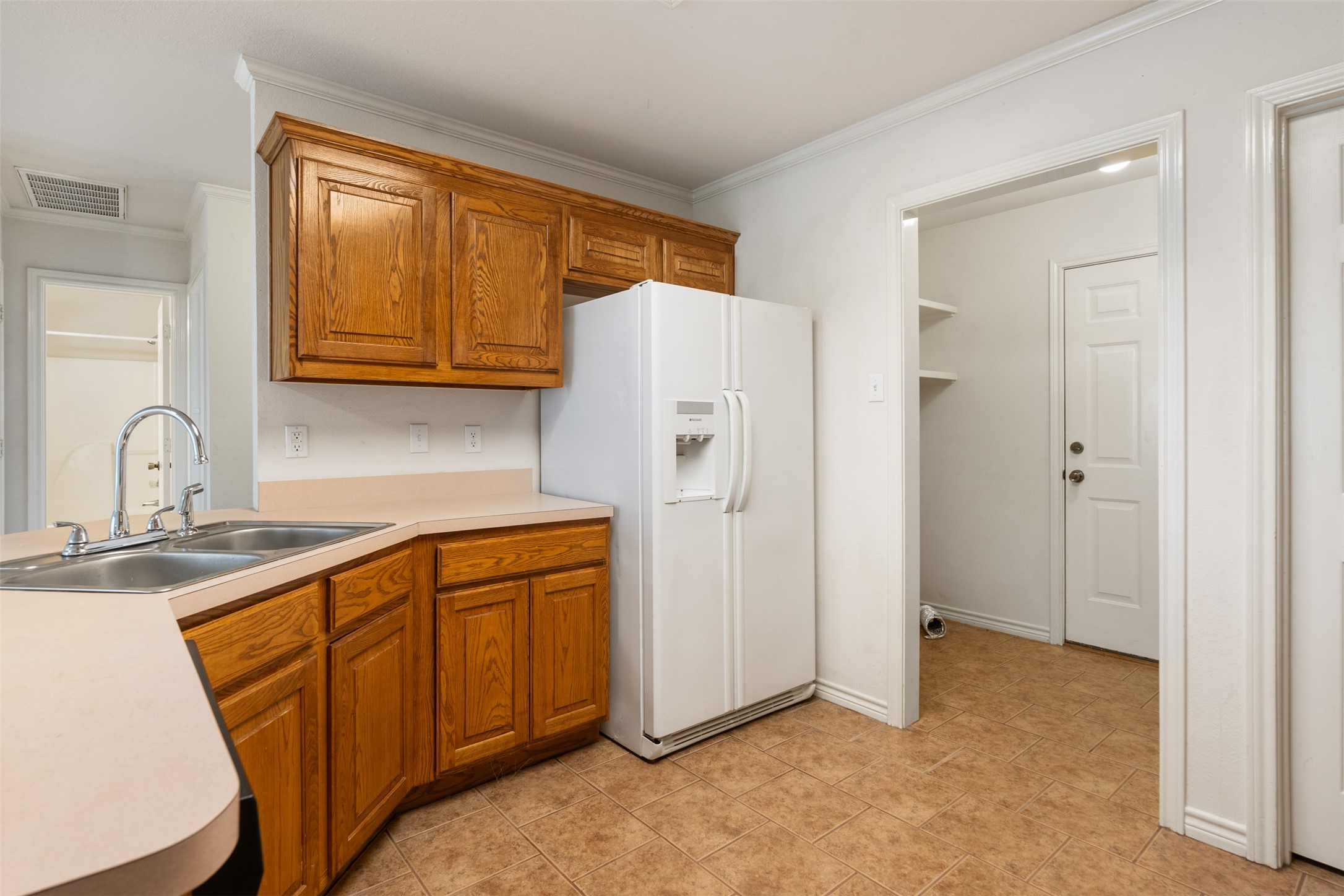 406 B Andrew Drive Mabank TX 75147