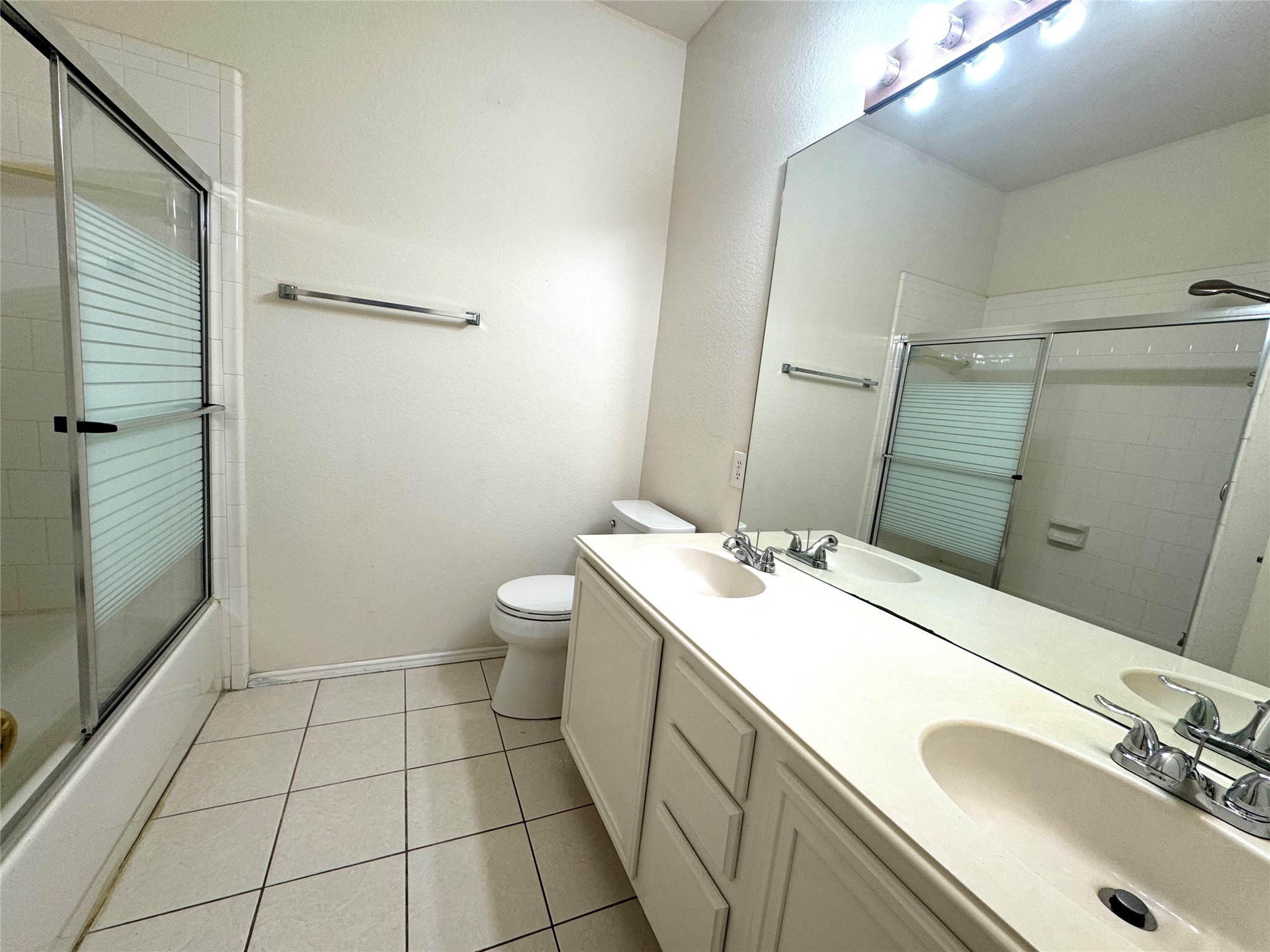 1418 Jennifer Drive Garland TX 75042
