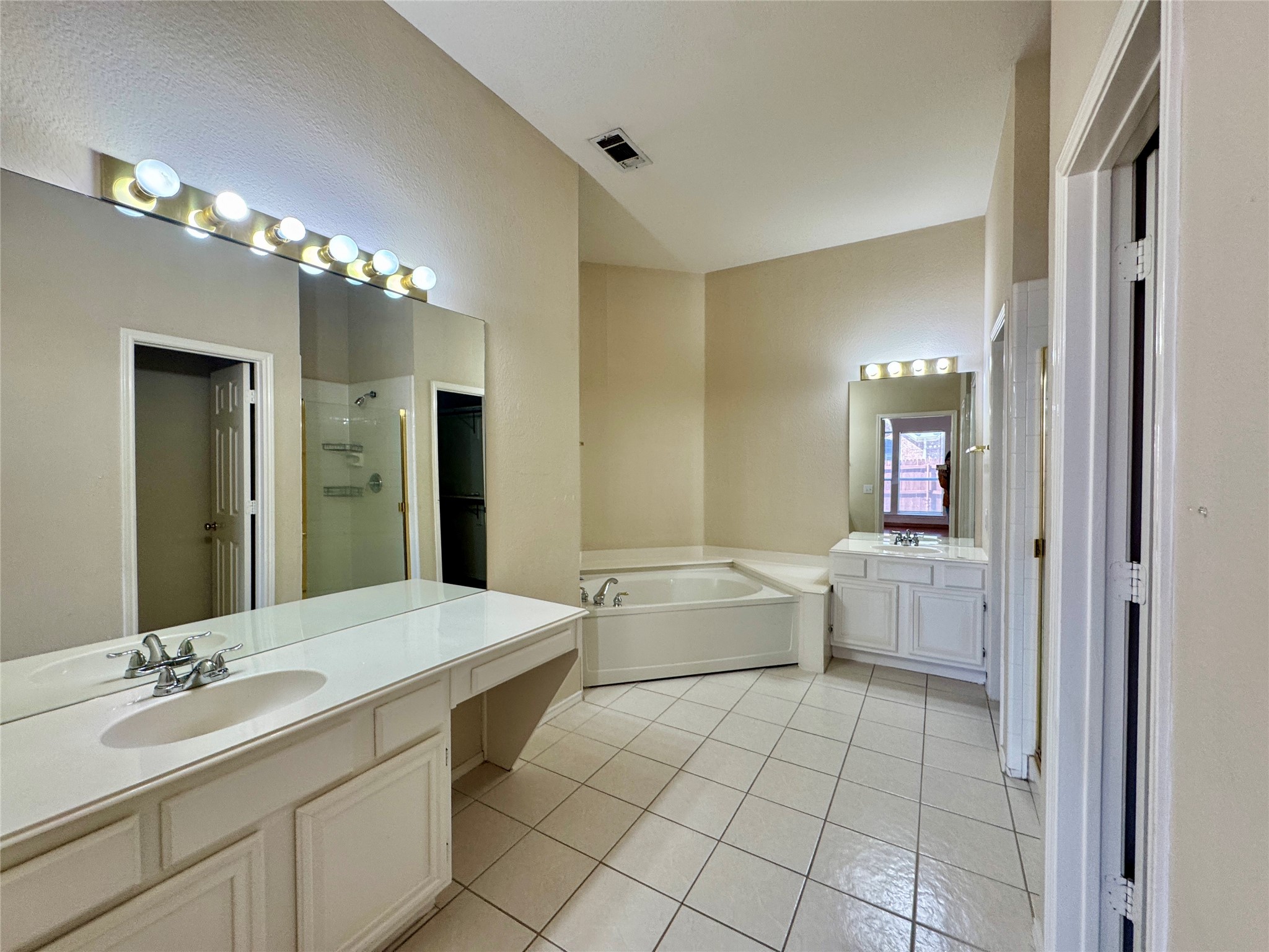 1418 Jennifer Drive Garland TX 75042