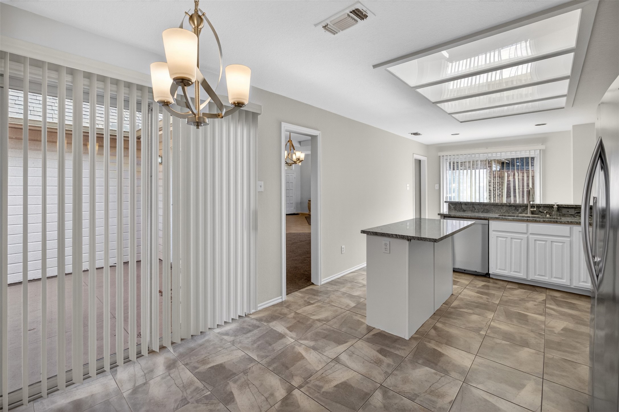 1009 Mccoy Drive Irving TX 75062
