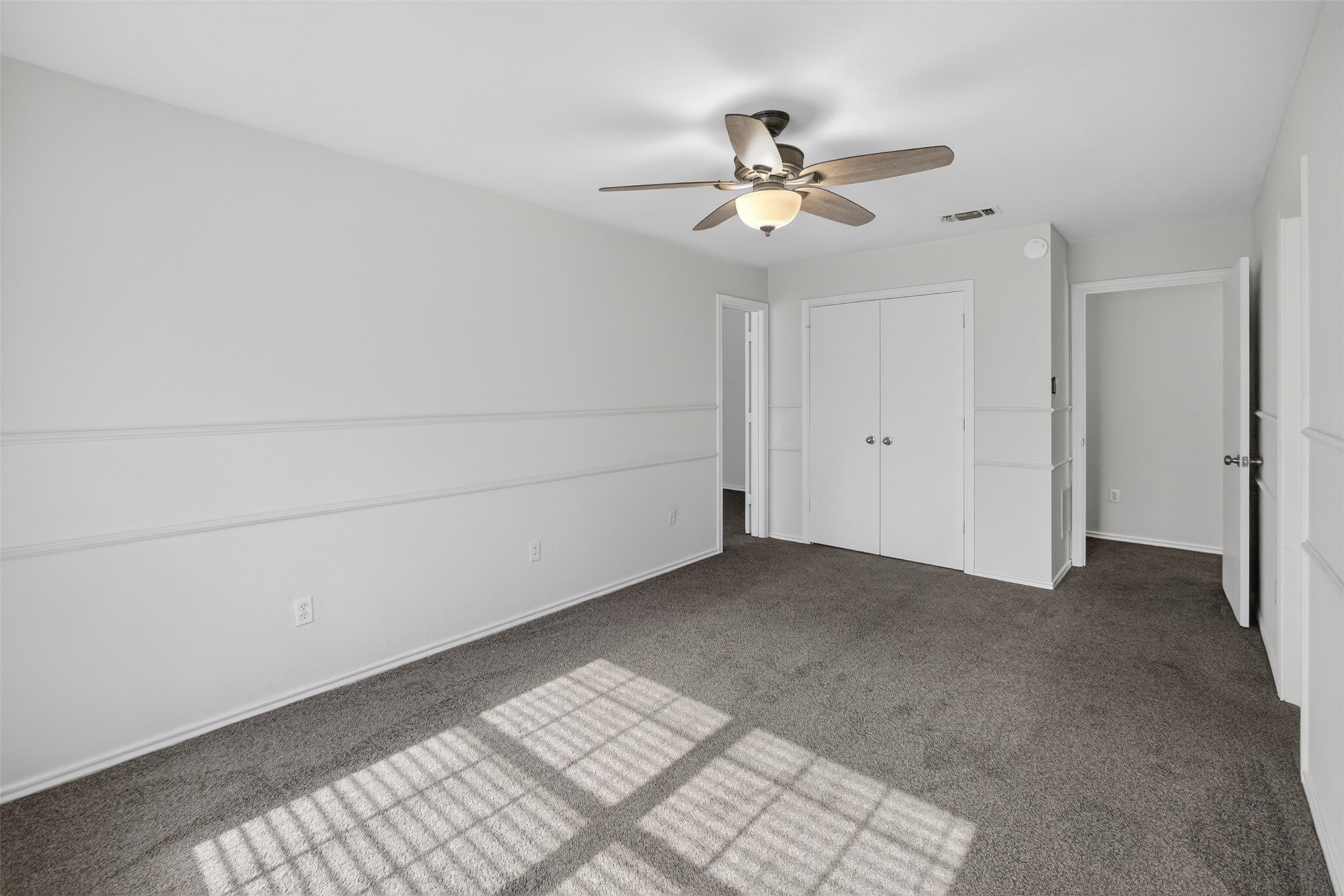 1009 Mccoy Drive Irving TX 75062