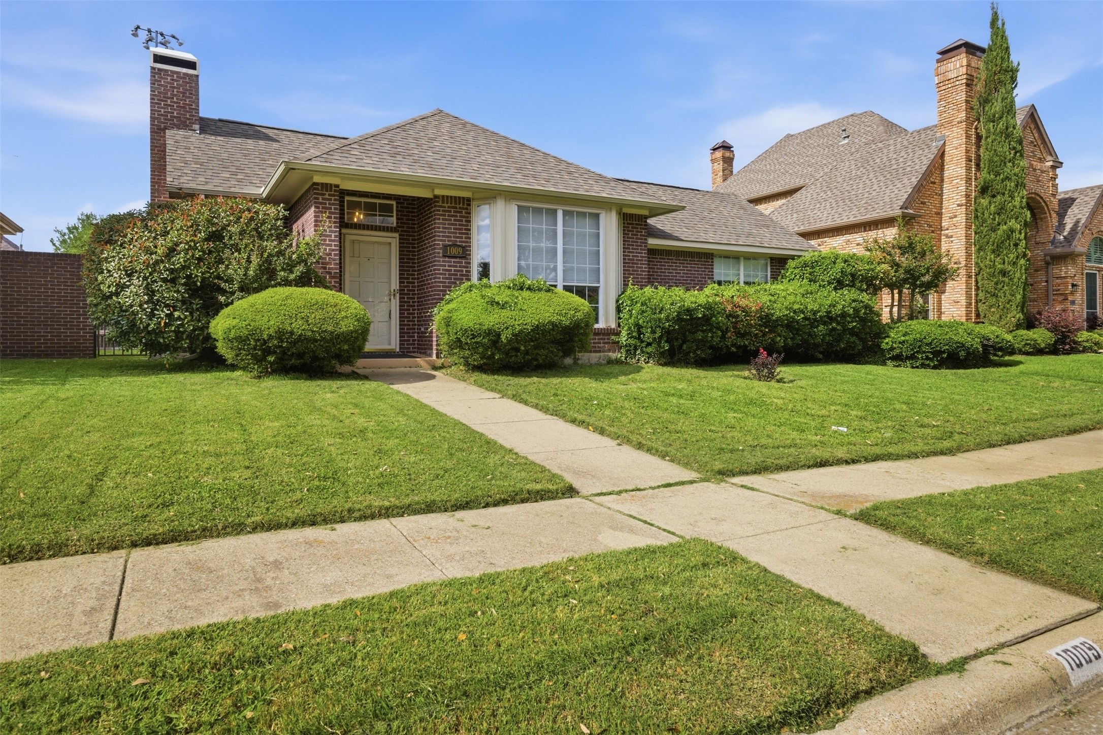 1009 Mccoy Drive Irving TX 75062