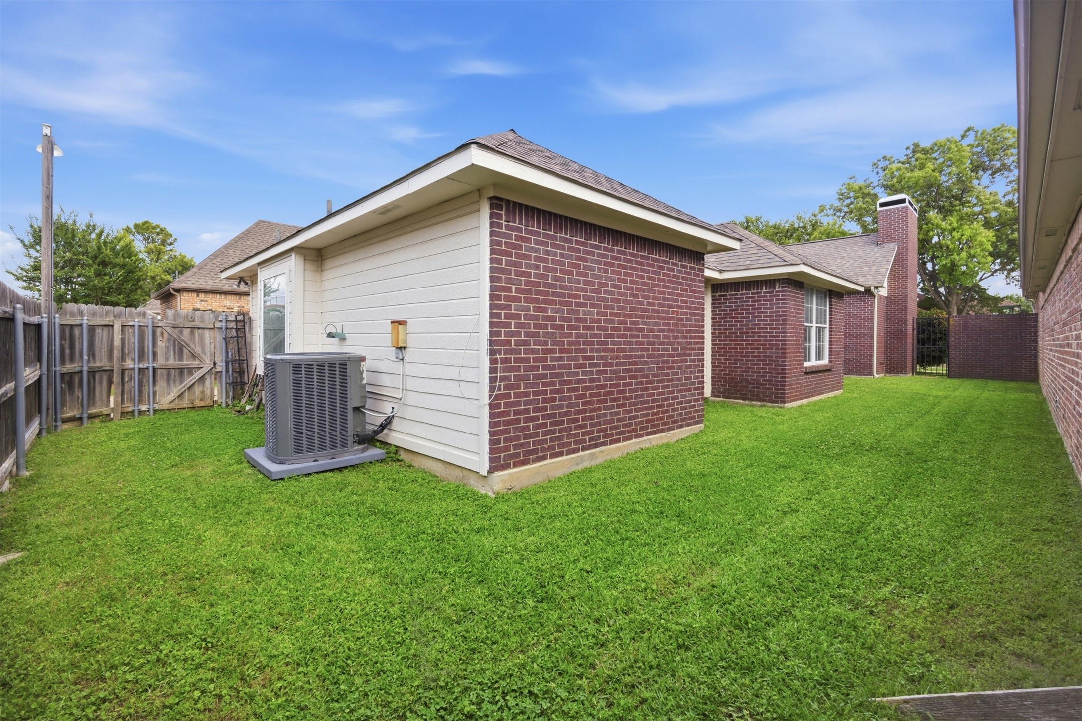 1009 Mccoy Drive Irving TX 75062