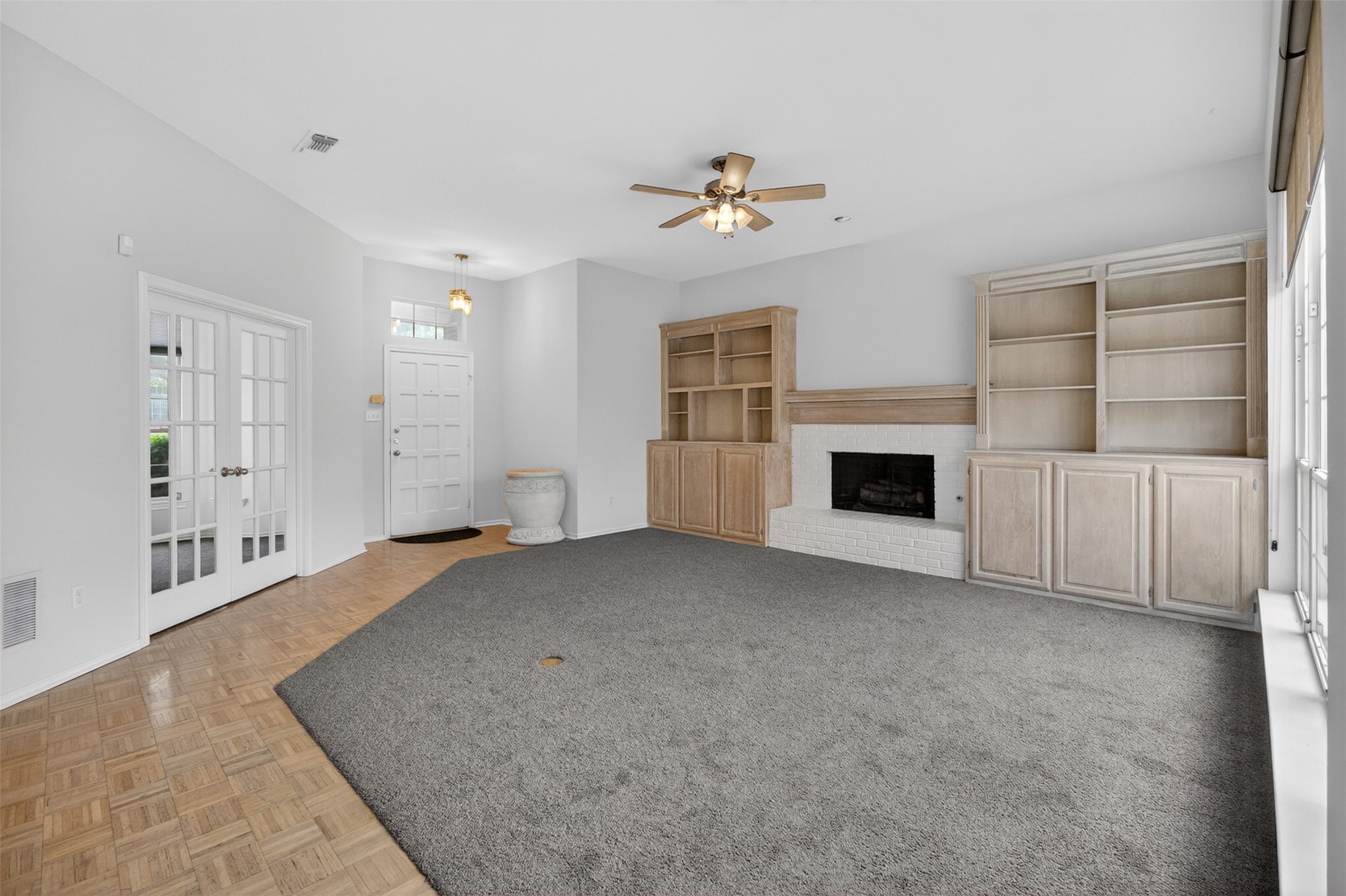 1009 Mccoy Drive Irving TX 75062