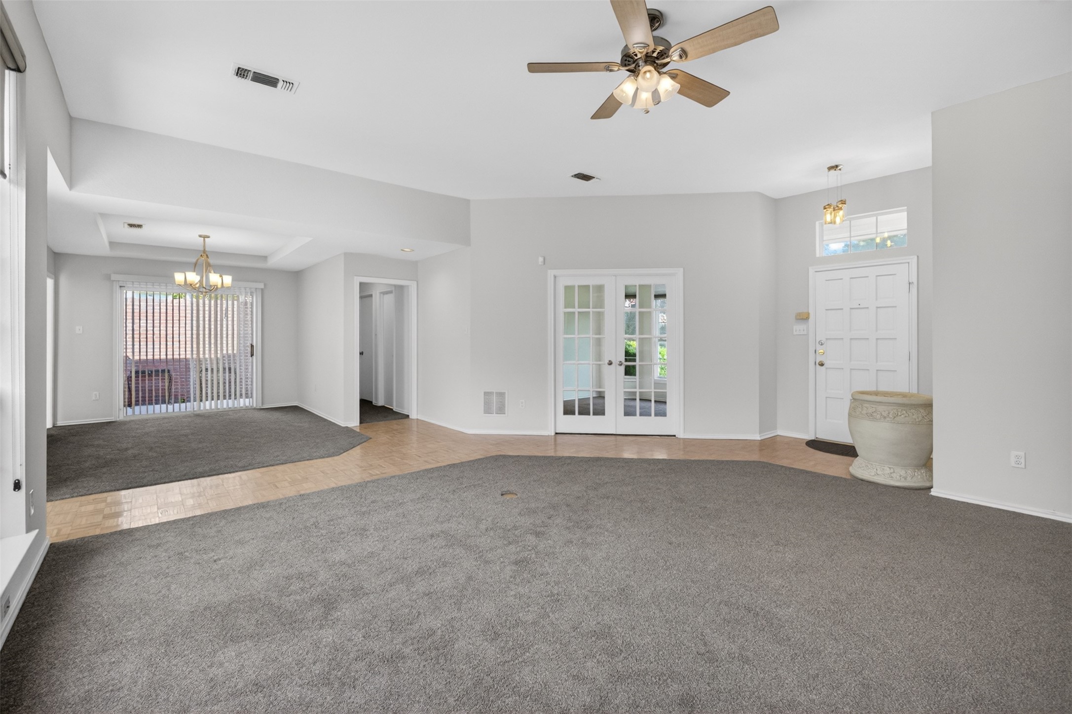 1009 Mccoy Drive Irving TX 75062