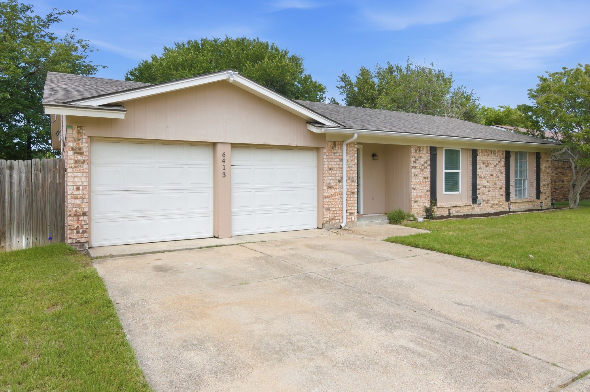 6413 Melinda Court Watauga TX 76148