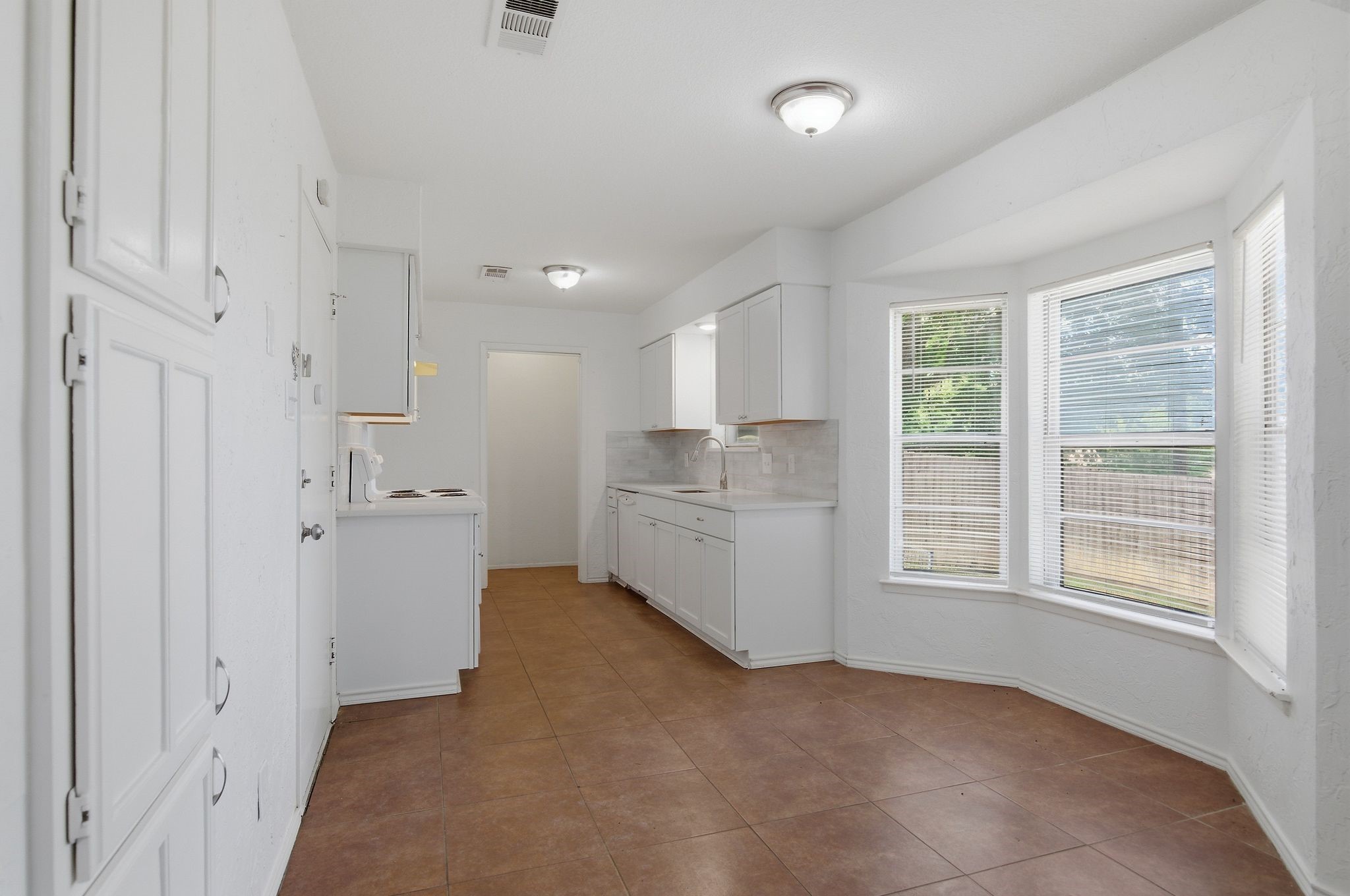6413 Melinda Court Watauga TX 76148