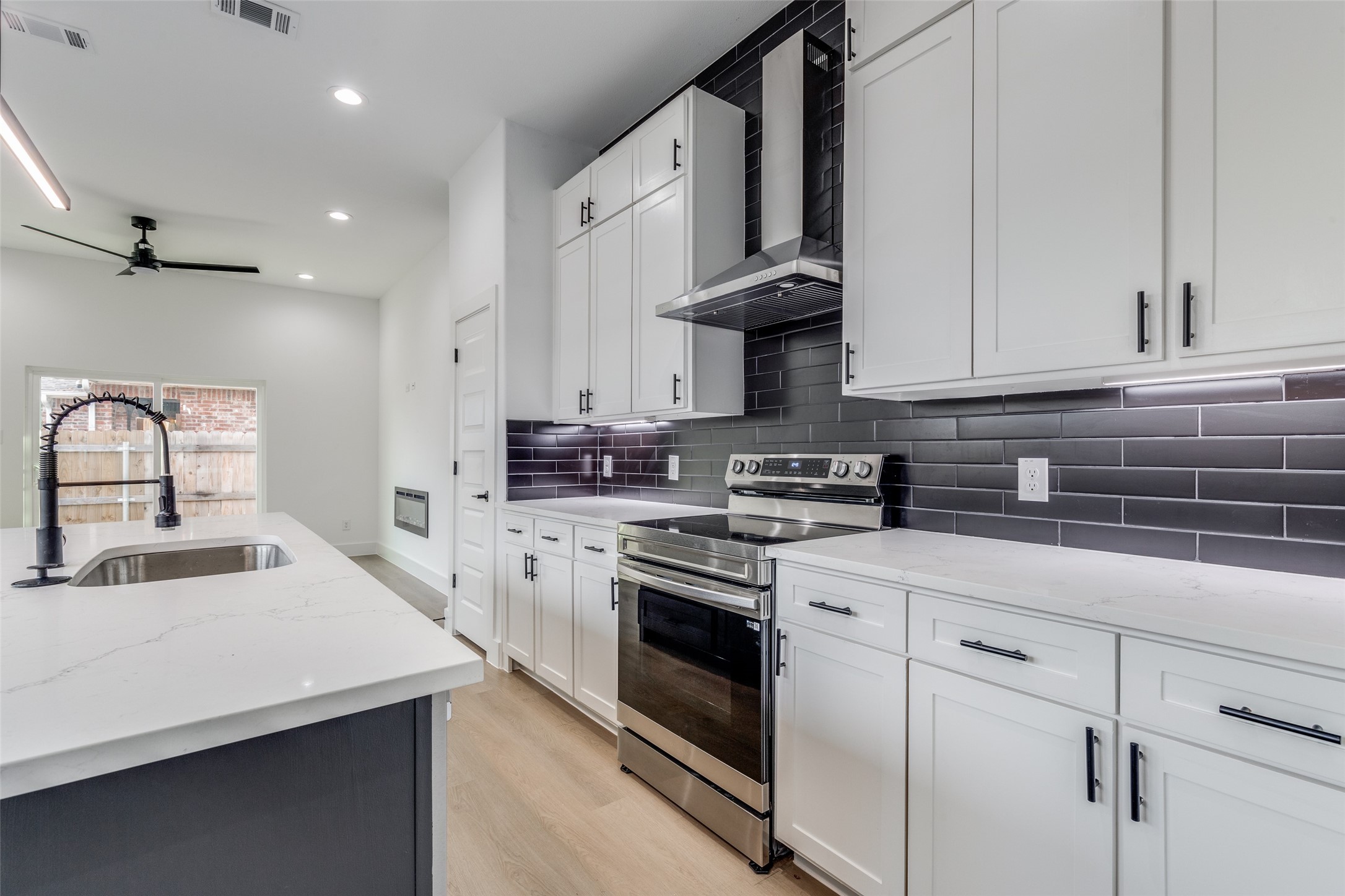 6602 Bexar Street Dallas TX 75215