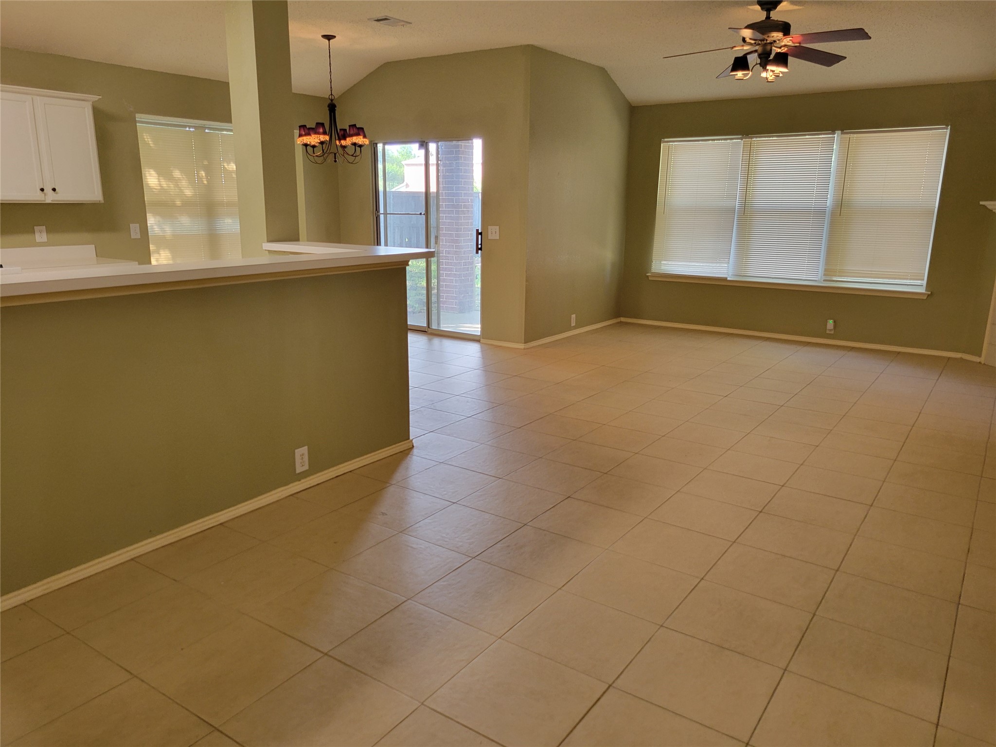 223 Baylor Drive Glenn Heights TX 75154