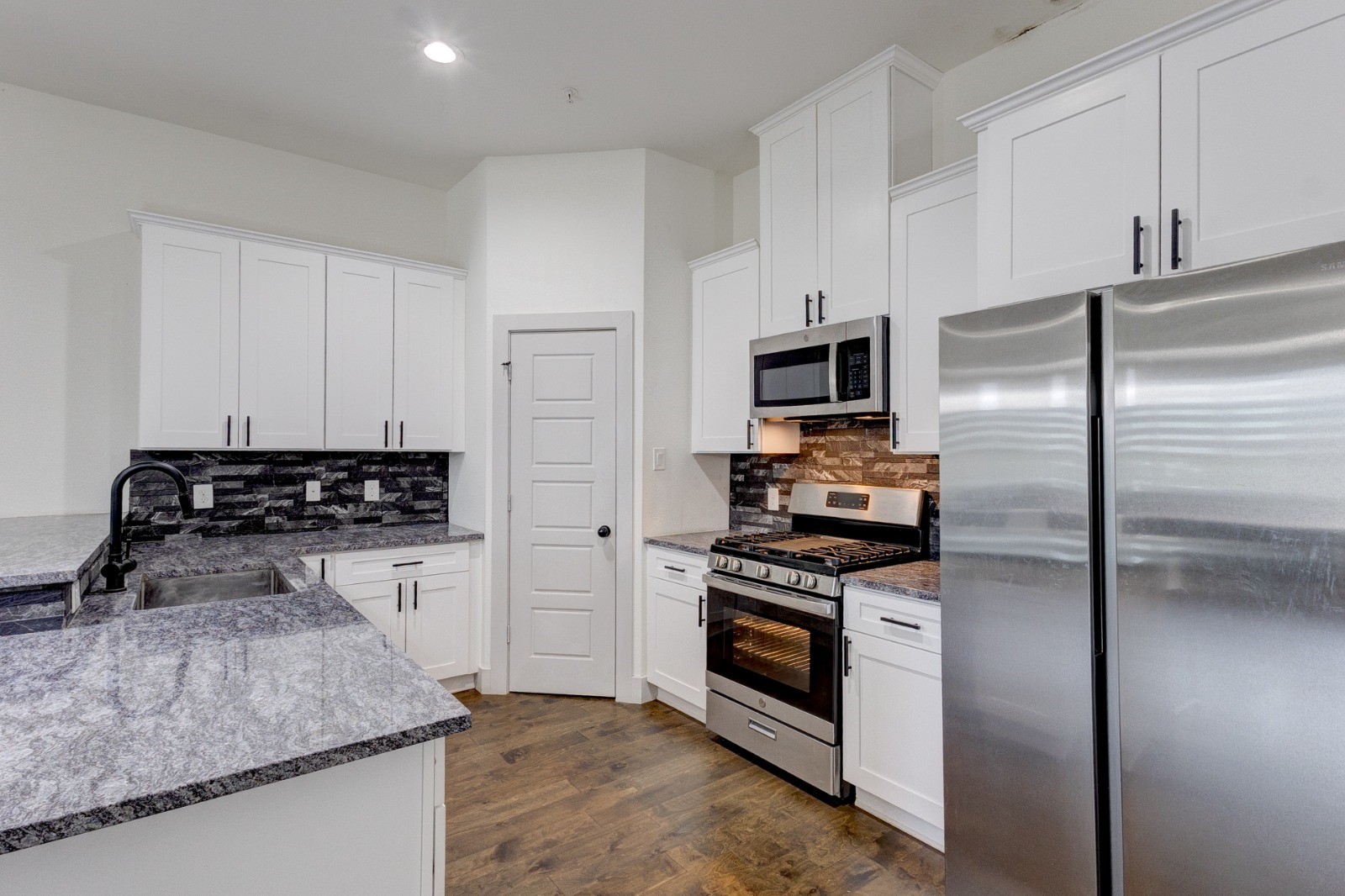 6043 Rivendell Drive Frisco TX 75035