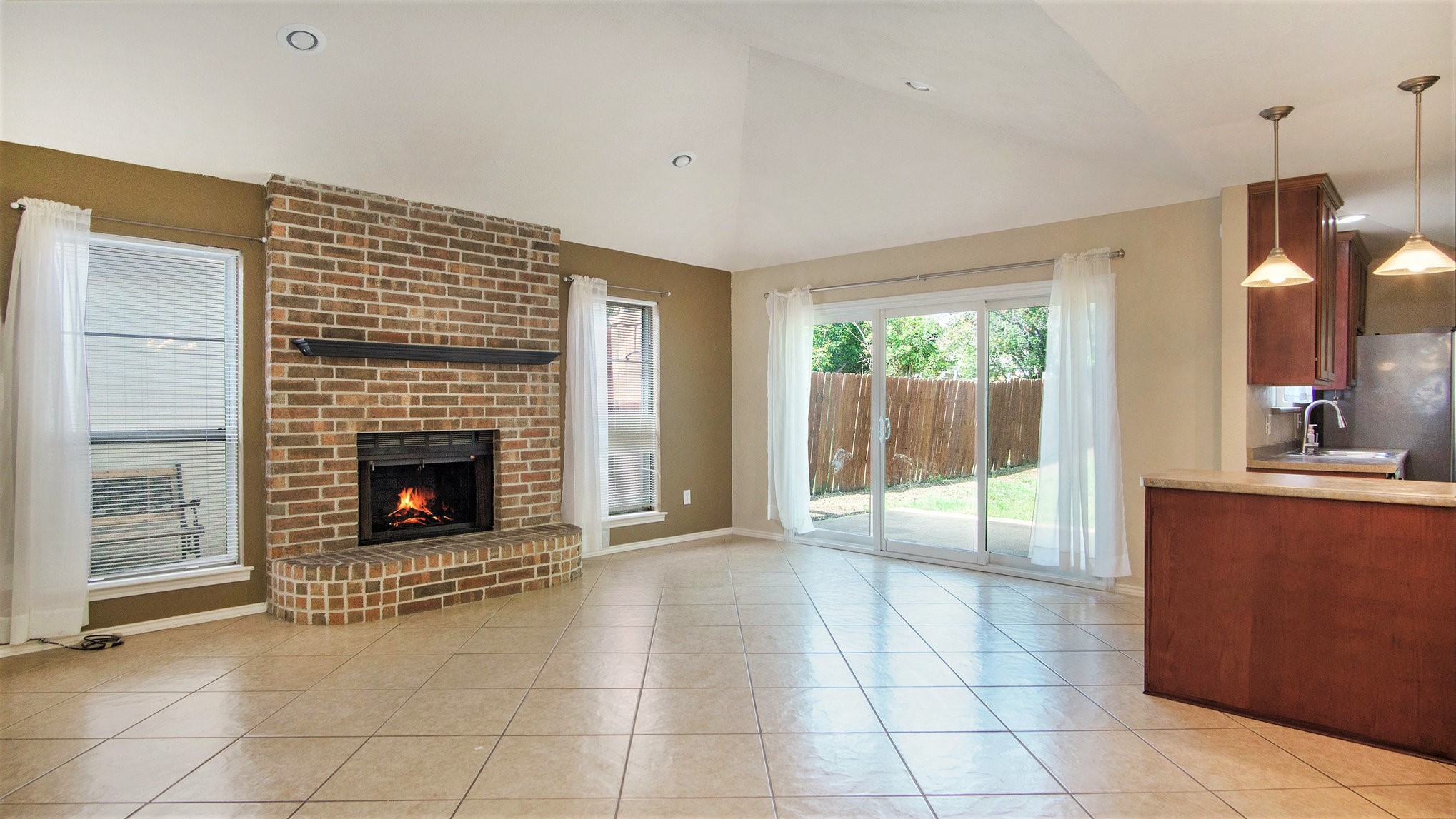 7600 Silveridge Drive Fort Worth TX 76133