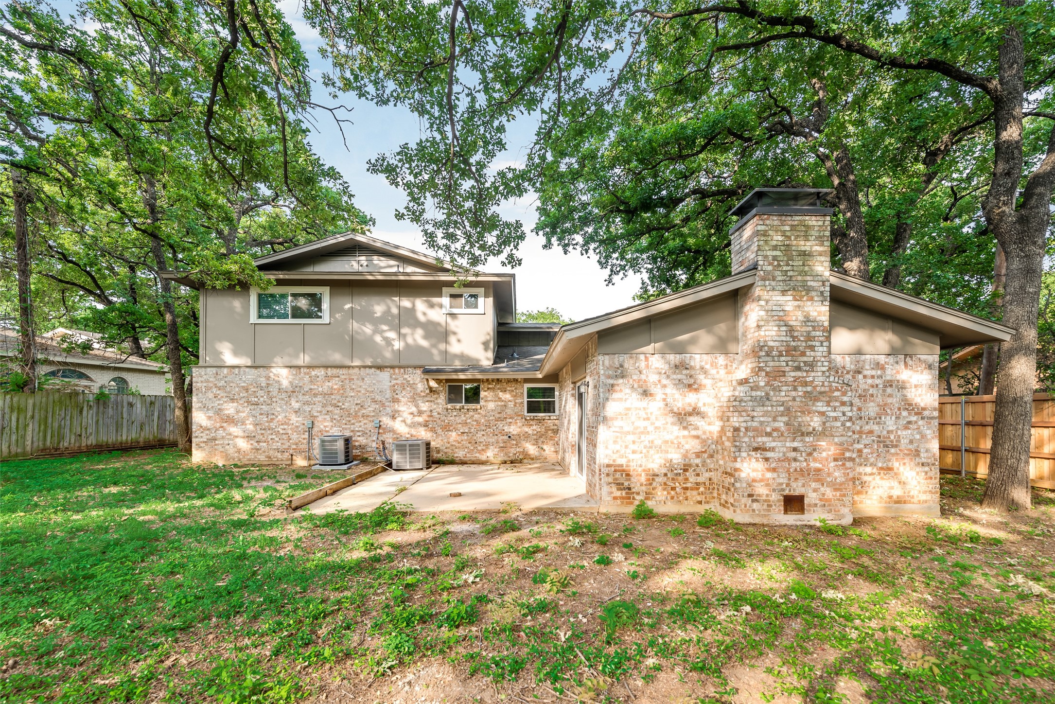 2817 Blackwood Drive Arlington TX 76013