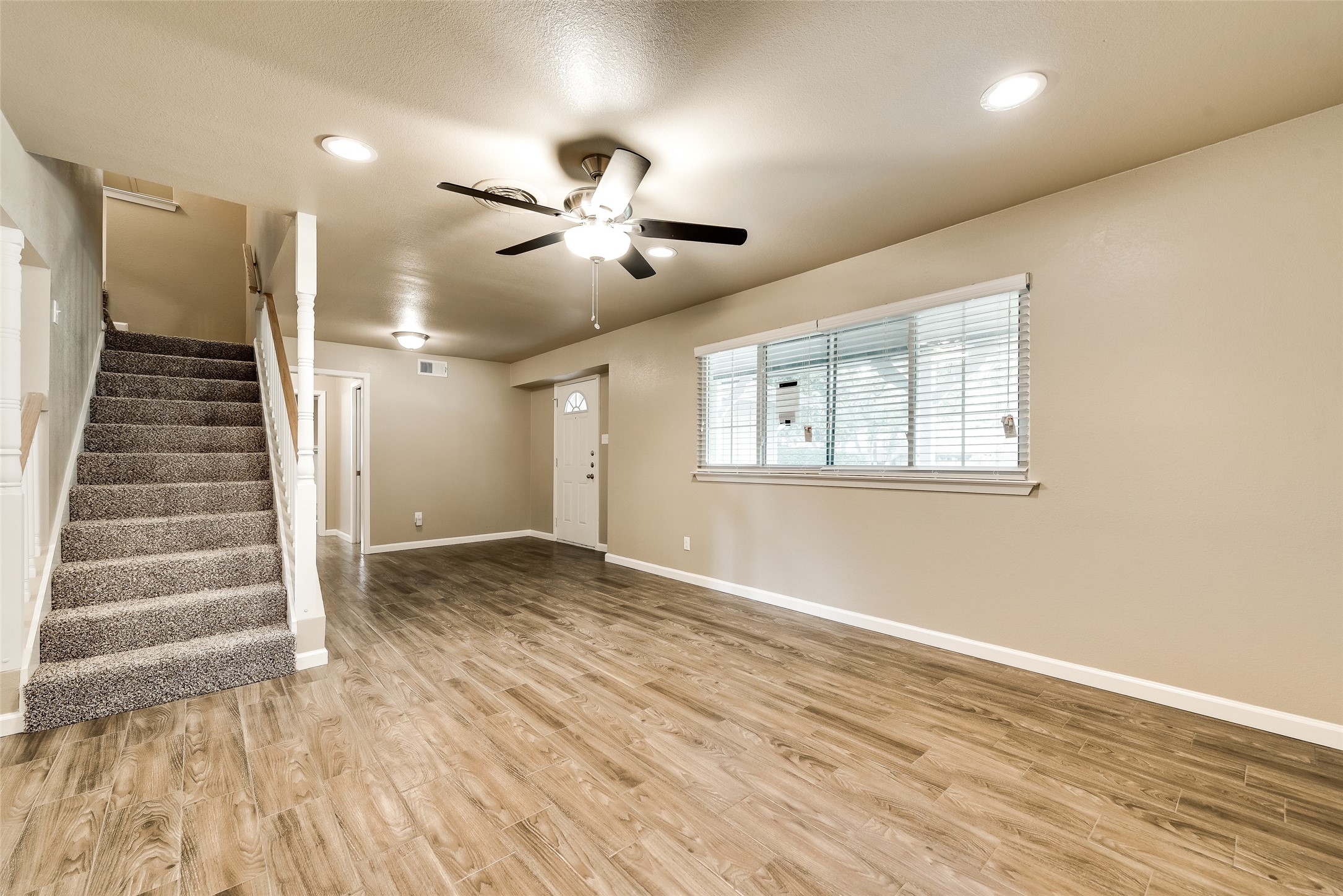 2817 Blackwood Drive Arlington TX 76013
