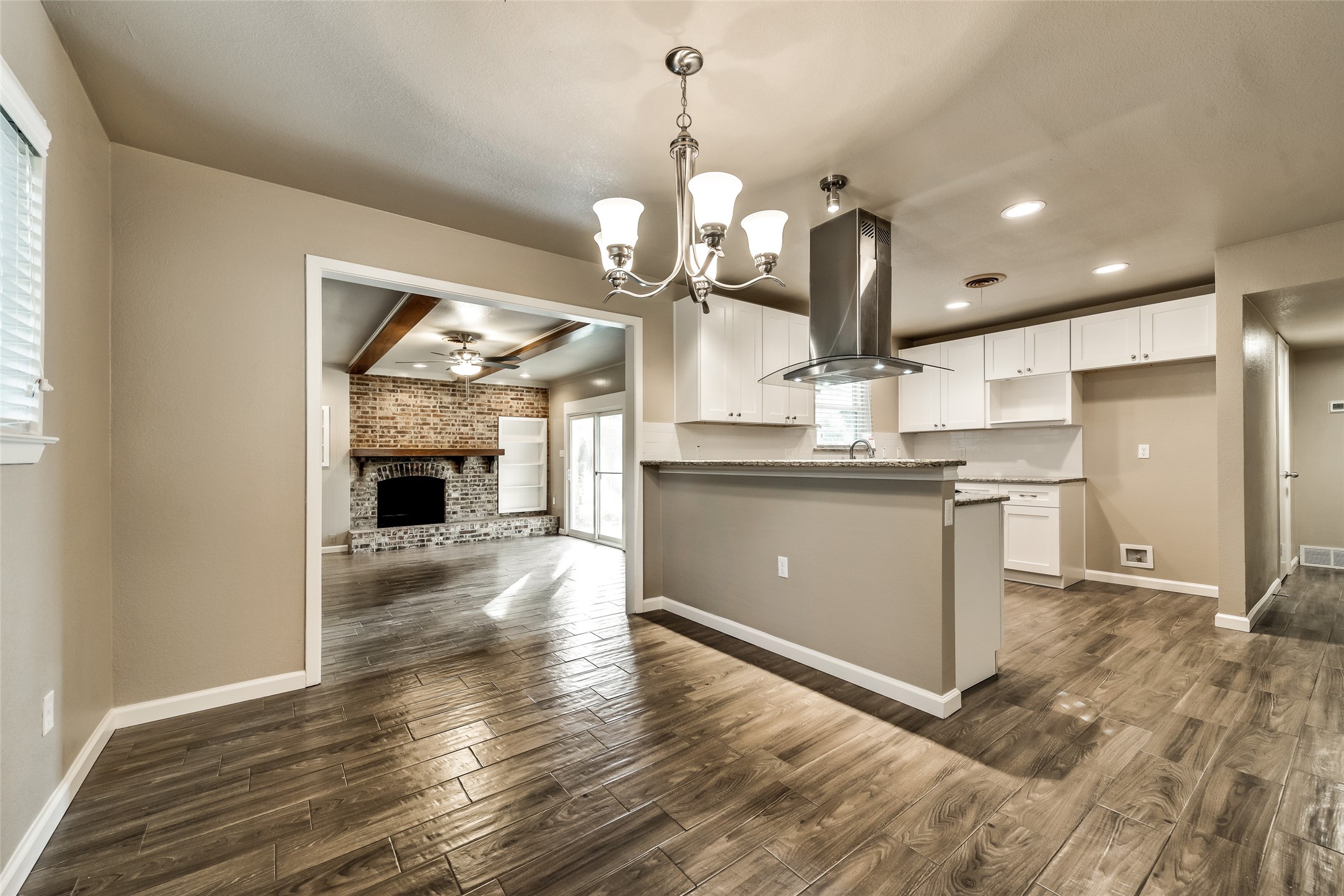 2817 Blackwood Drive Arlington TX 76013