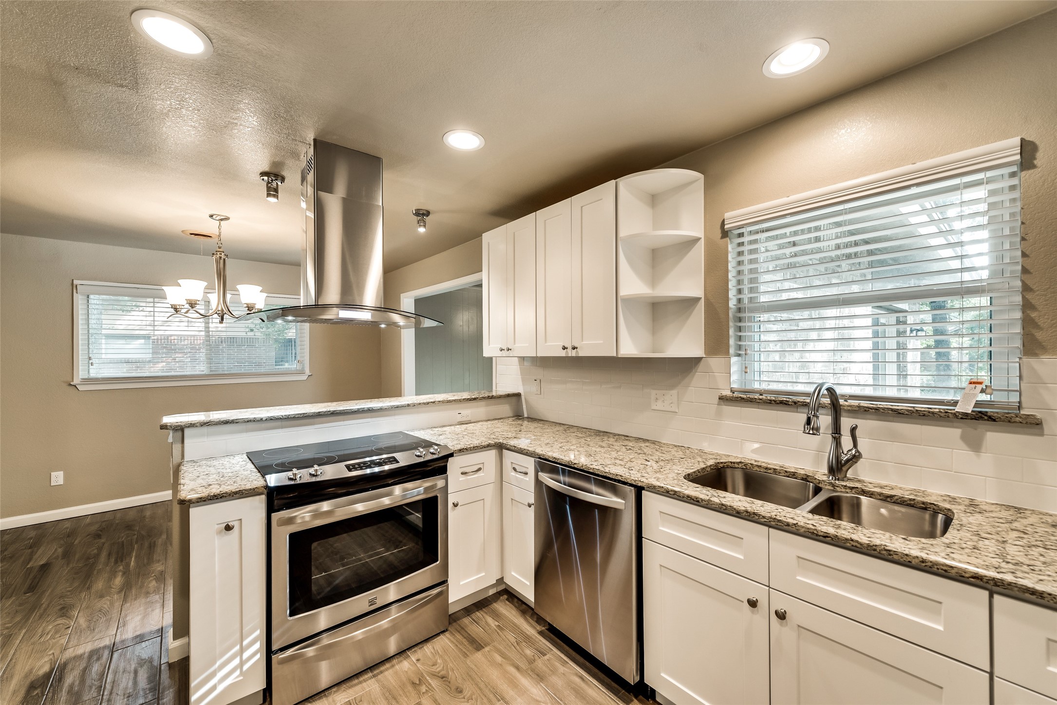 2817 Blackwood Drive Arlington TX 76013