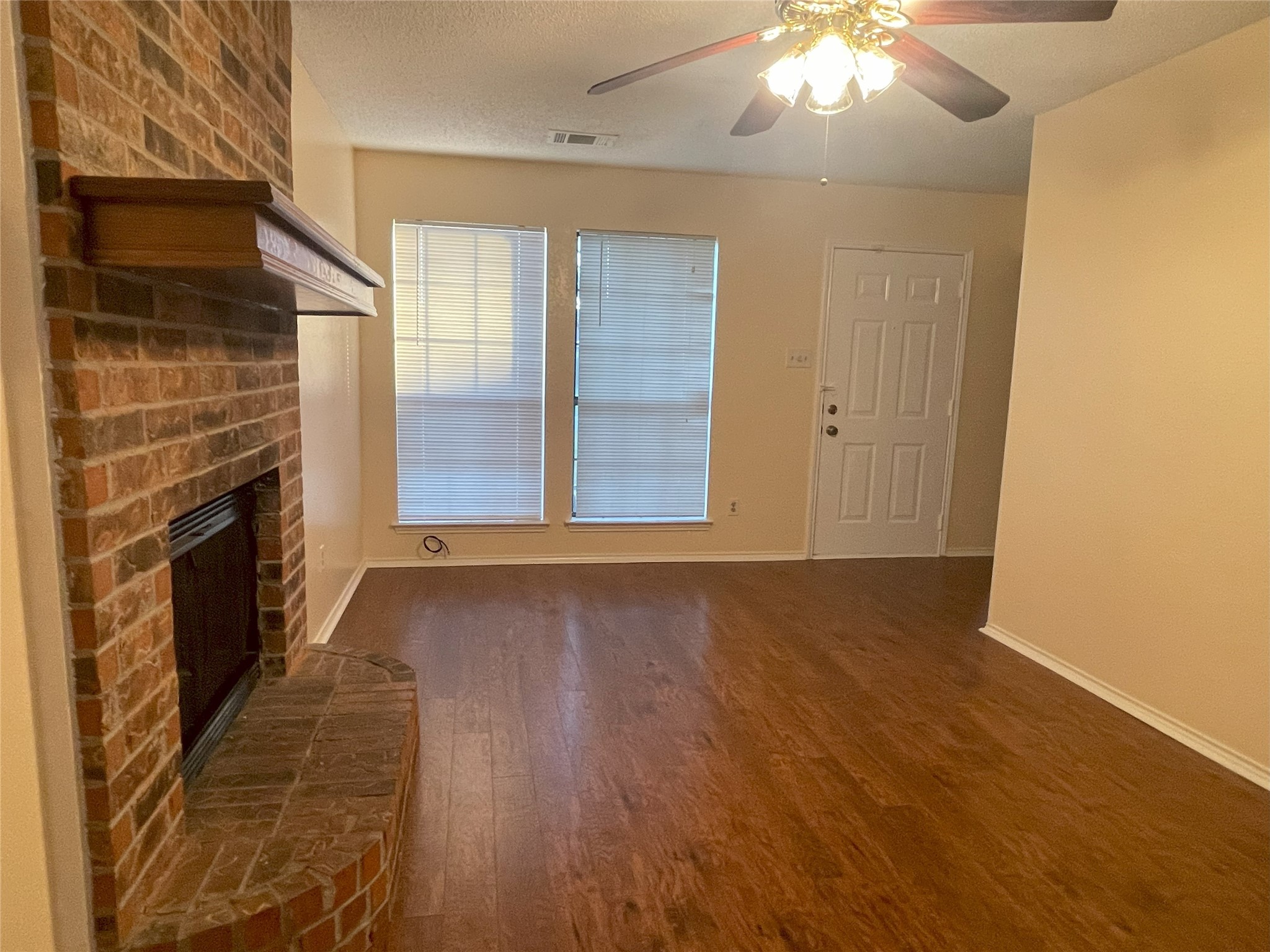 5719 Red Cactus Court Arlington TX 76017