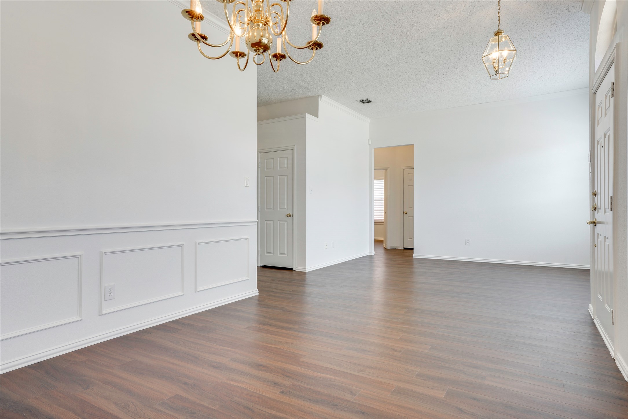8611 Ironwood Drive Irving TX 75063