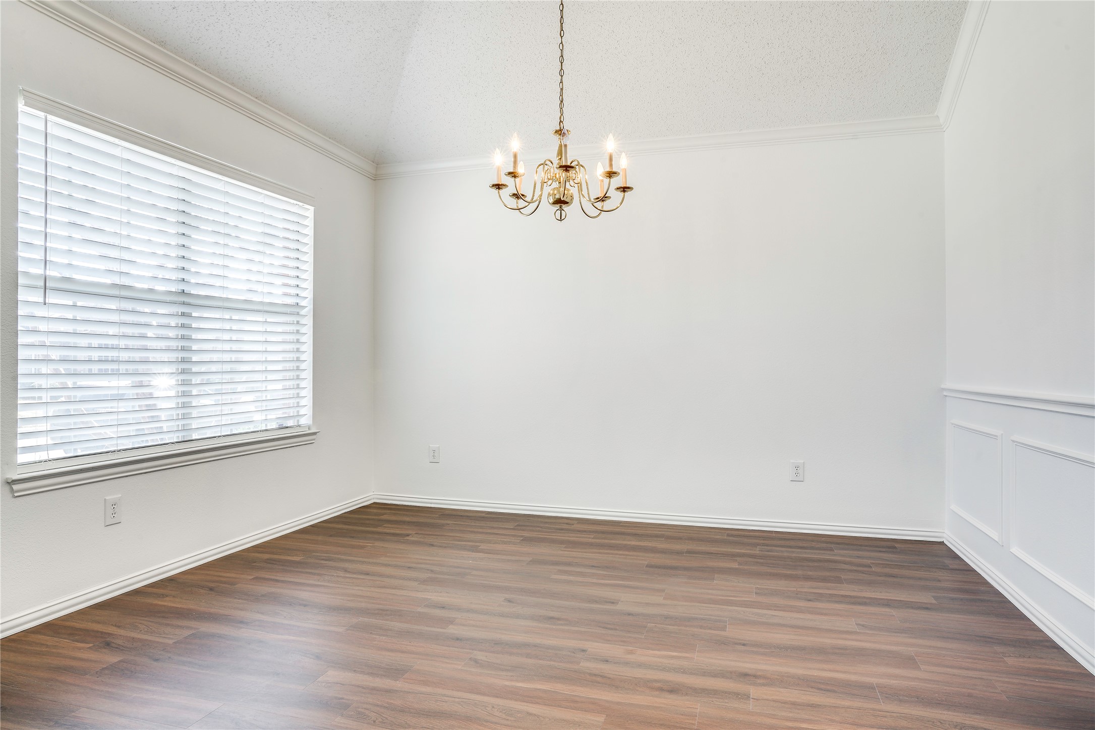 8611 Ironwood Drive Irving TX 75063