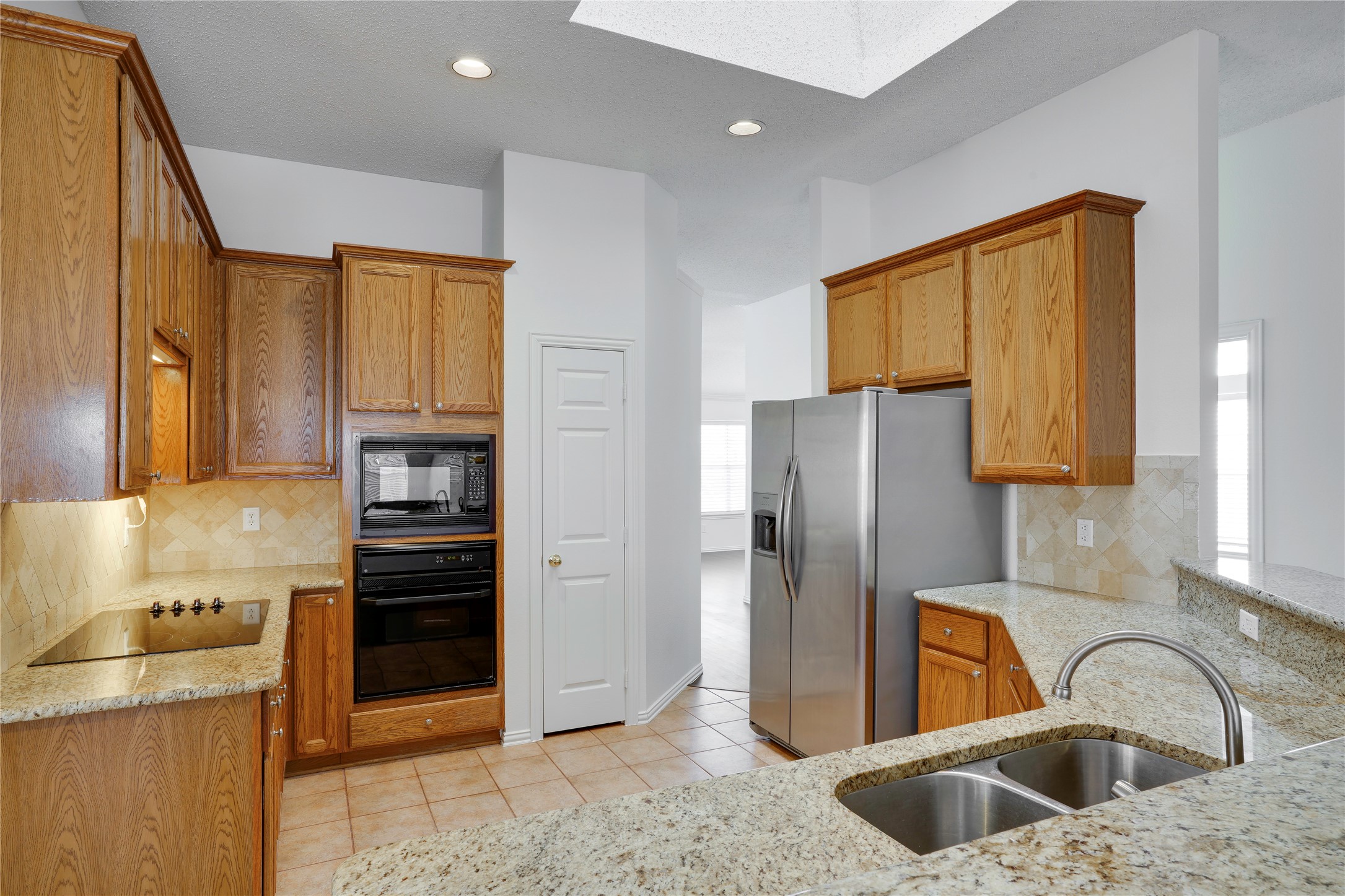 8611 Ironwood Drive Irving TX 75063