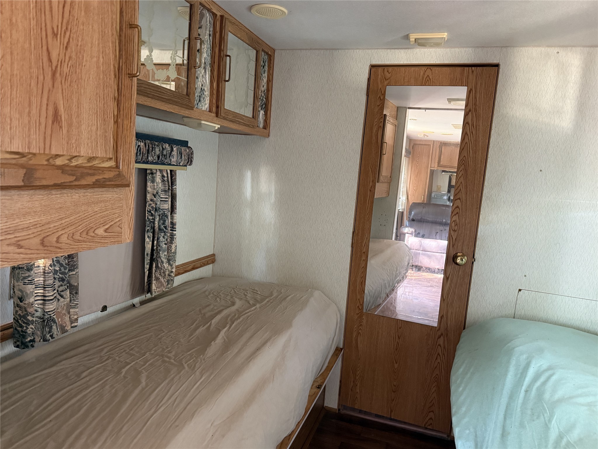1046 E Owings Street Denison TX 75021