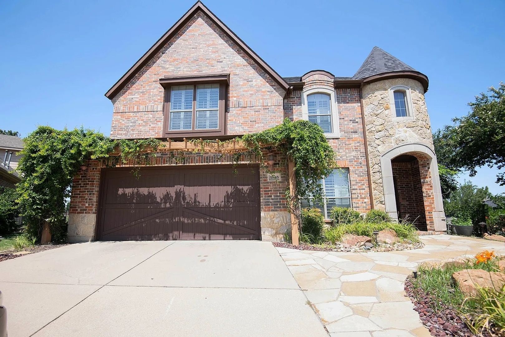 5845 Tuleys Creek Drive Fort Worth TX 76137