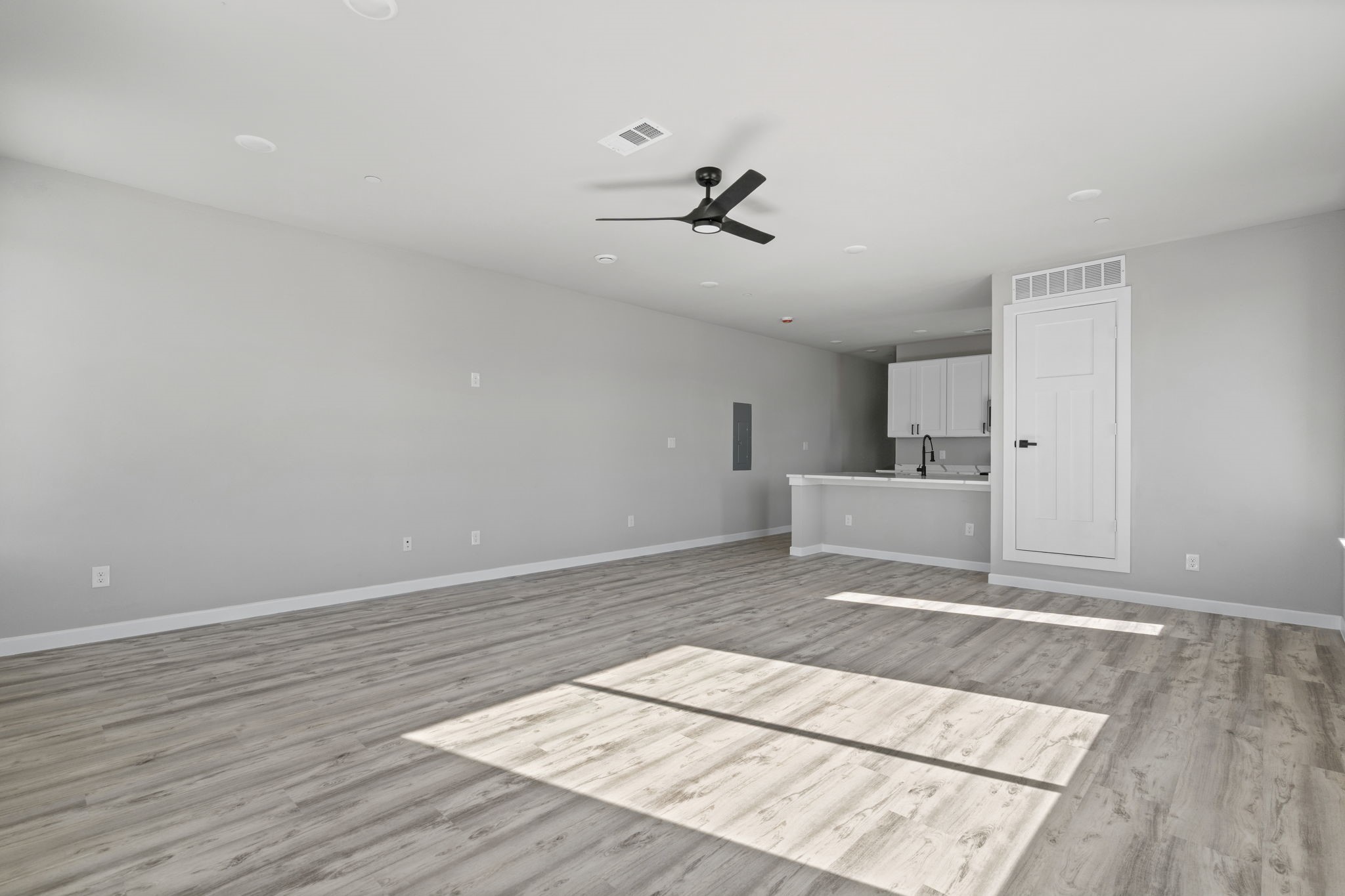 948 Corinth Street Dallas TX 75215