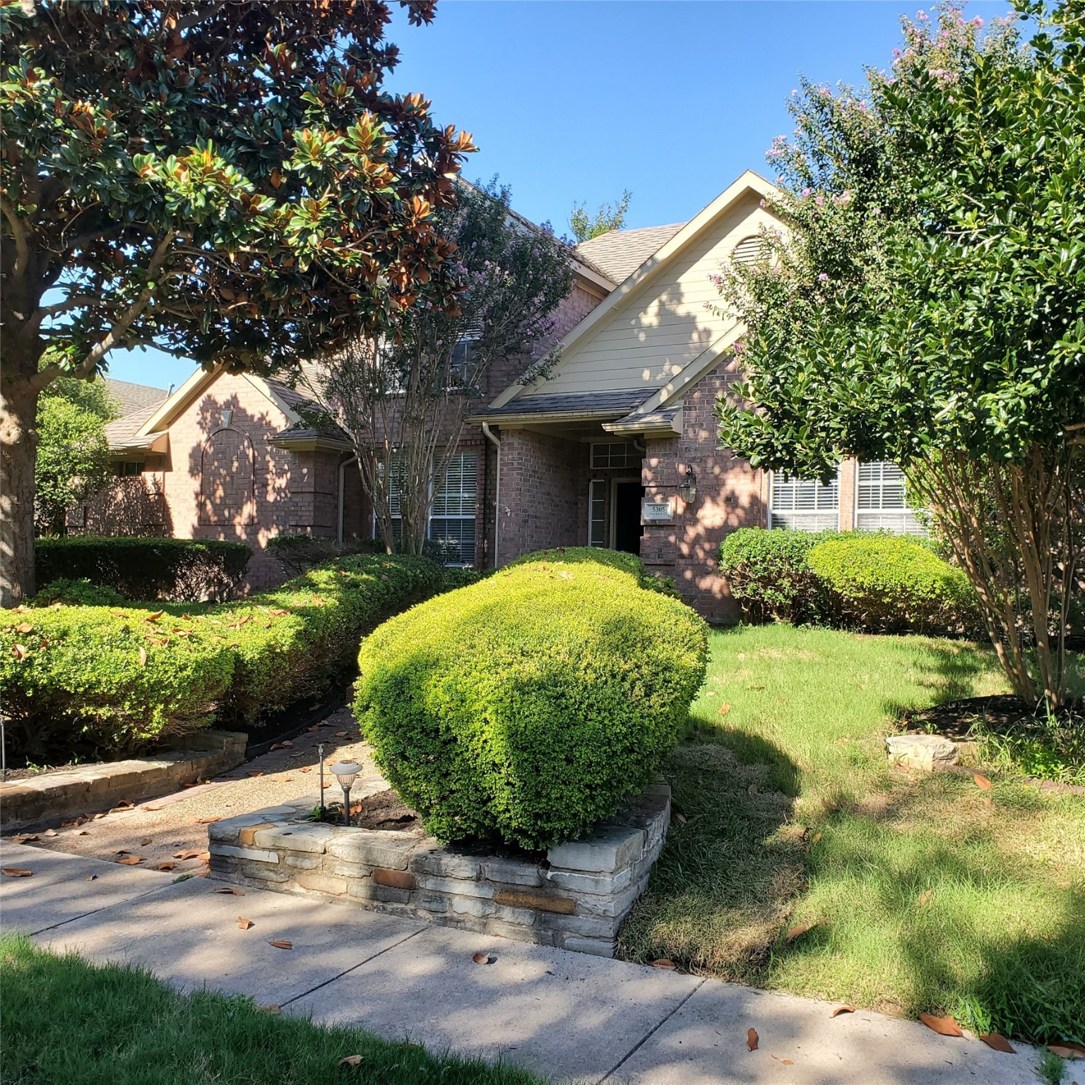5305 Coachman Court Plano TX 75023