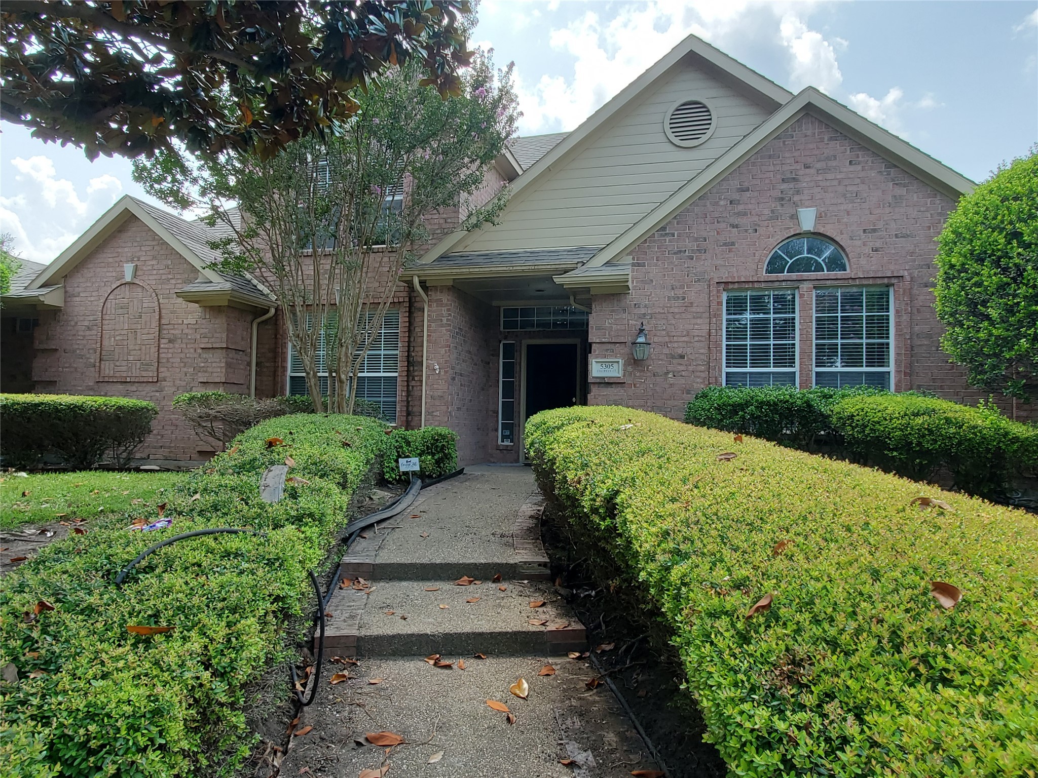 5305 Coachman Court Plano TX 75023