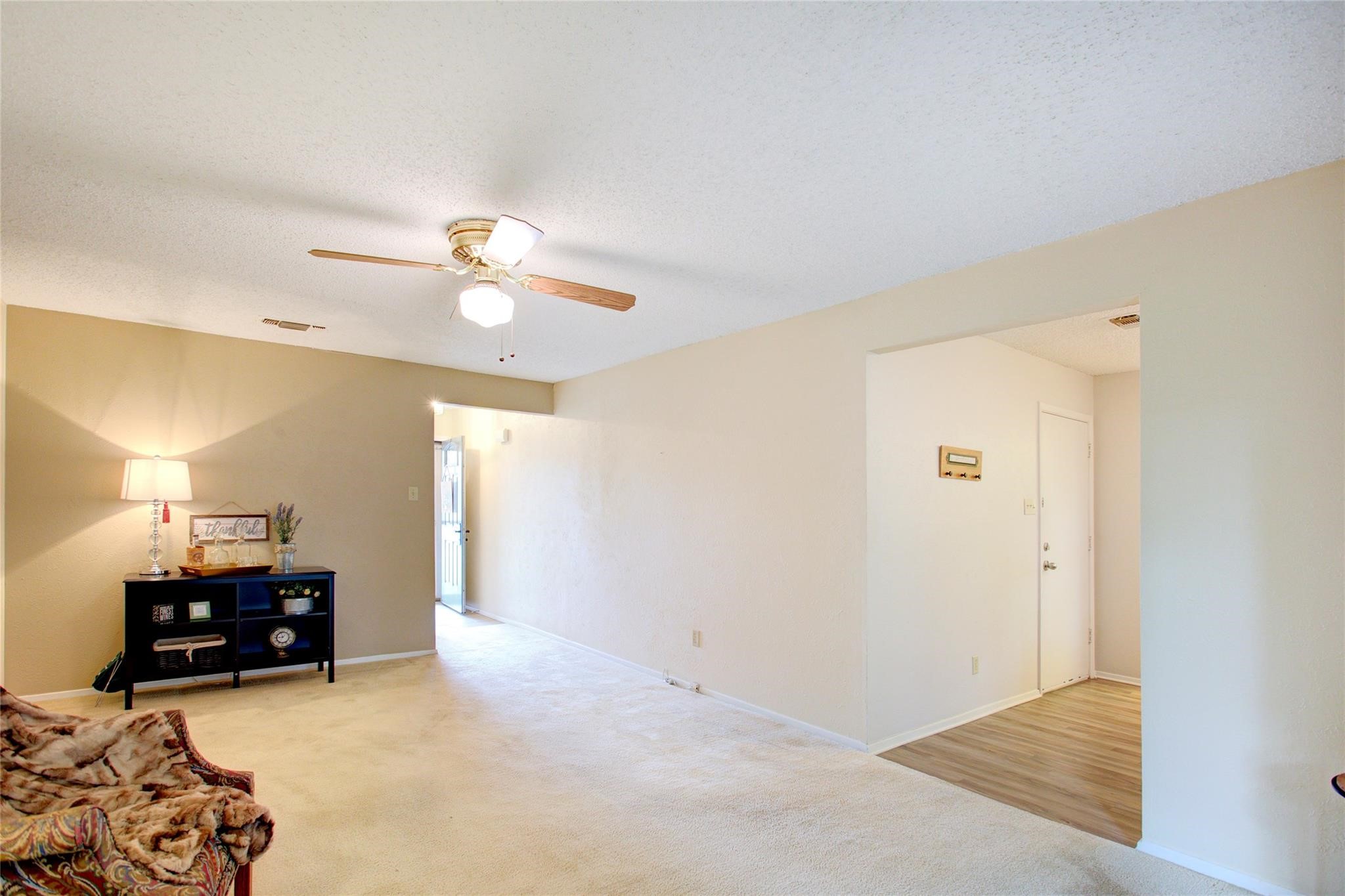 2311 Vassar Court Arlington TX 76015