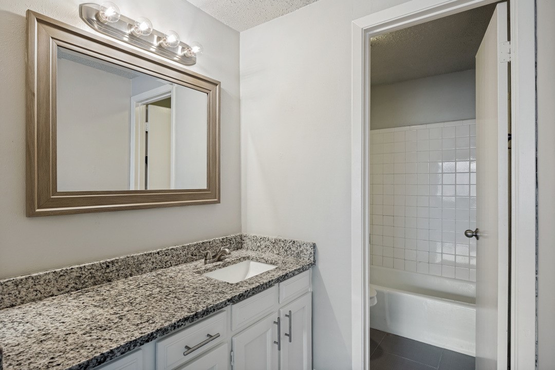 1704 Carol Stream Drive Richardson TX 75081