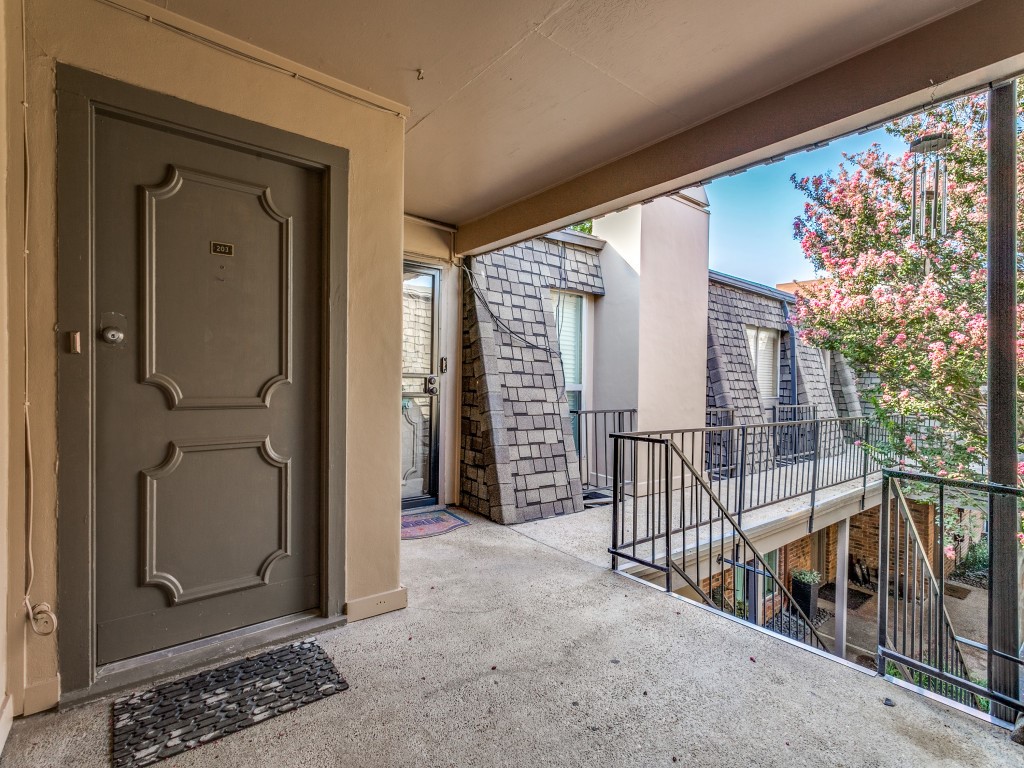 4112 Bowser Avenue Dallas TX 75219