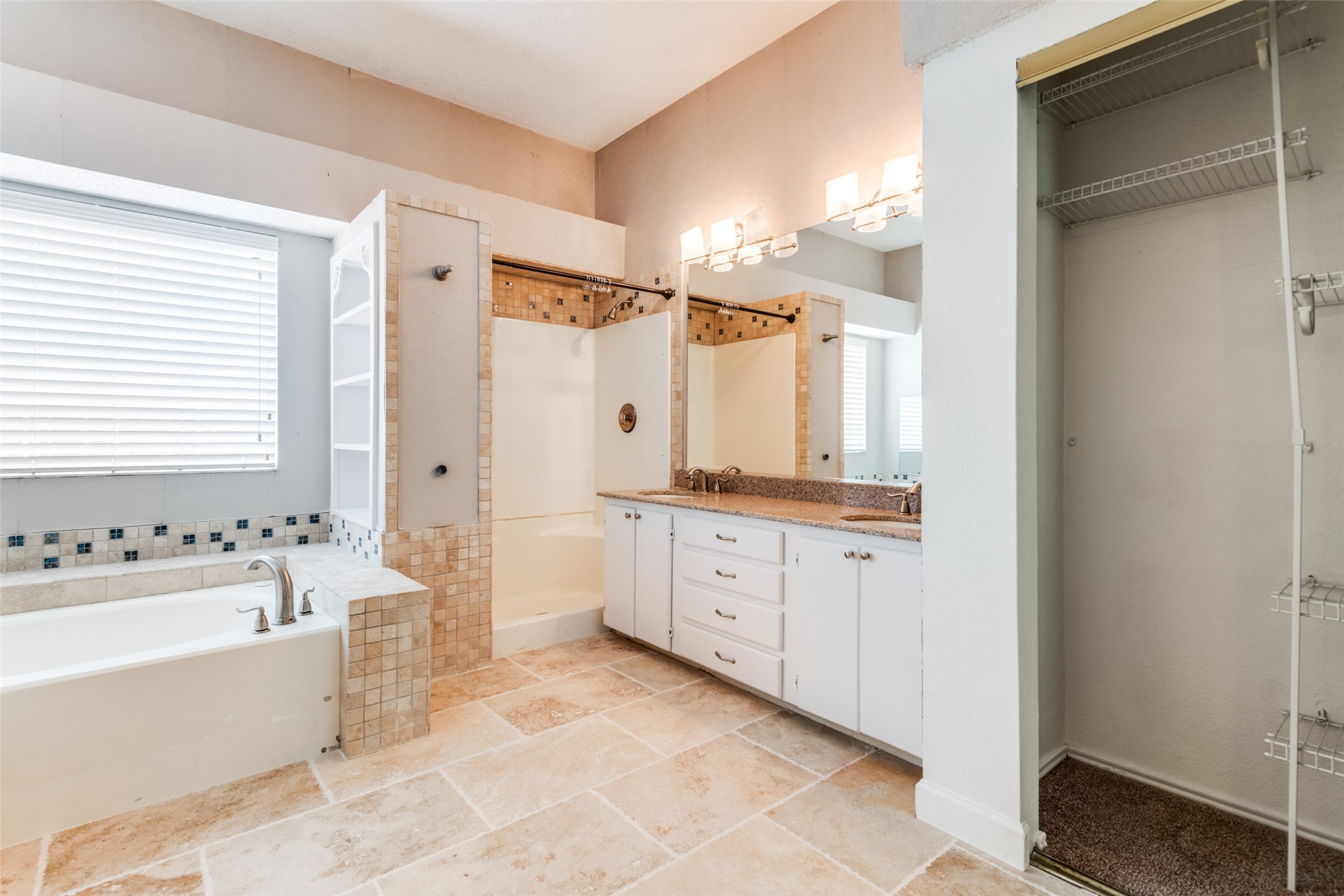8110 Regatta Drive Rowlett TX 75089