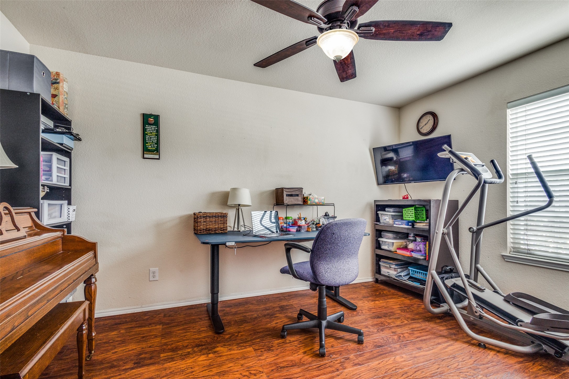 6025 Goldenrod Drive Denton TX 76208