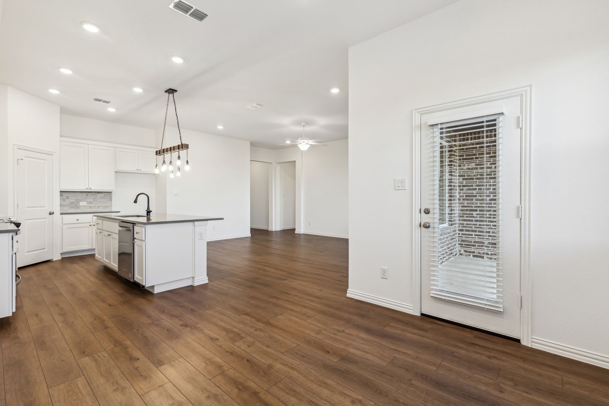 718 Declaration Drive Princeton TX 75407