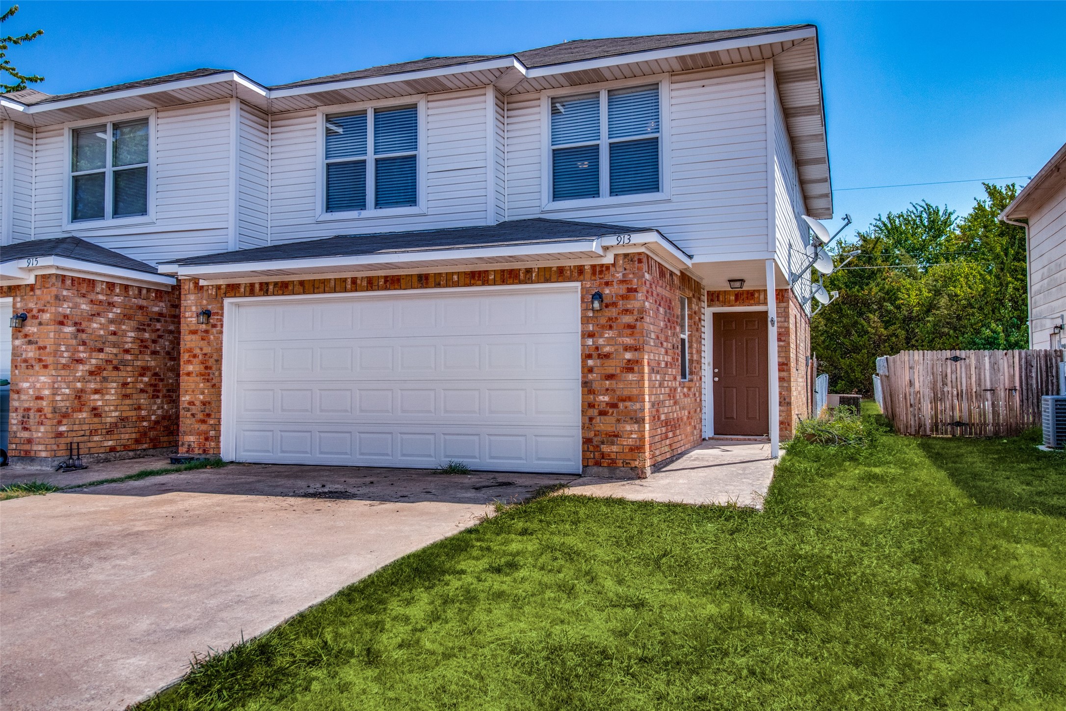 913 N Brents Avenue Sherman TX 75090