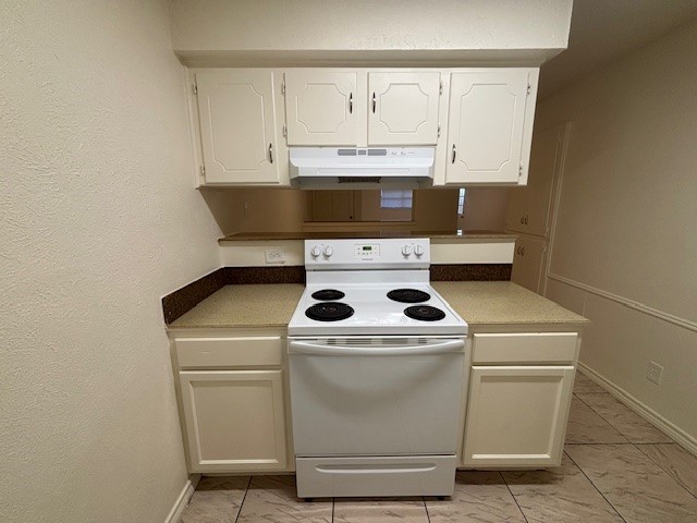762 E Pecan Street Hurst TX 76053