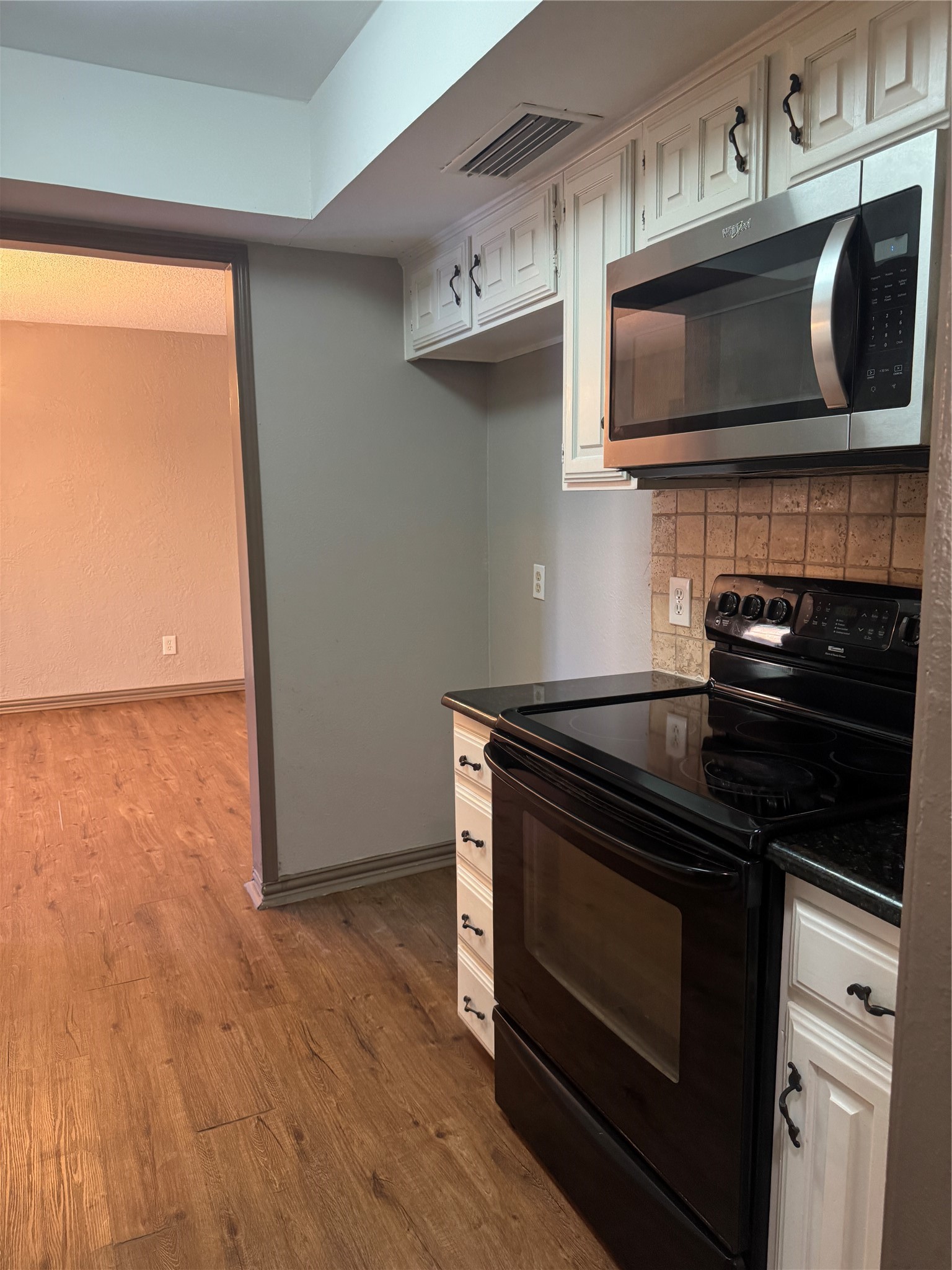 2012 Via Corona Carrollton TX 75006
