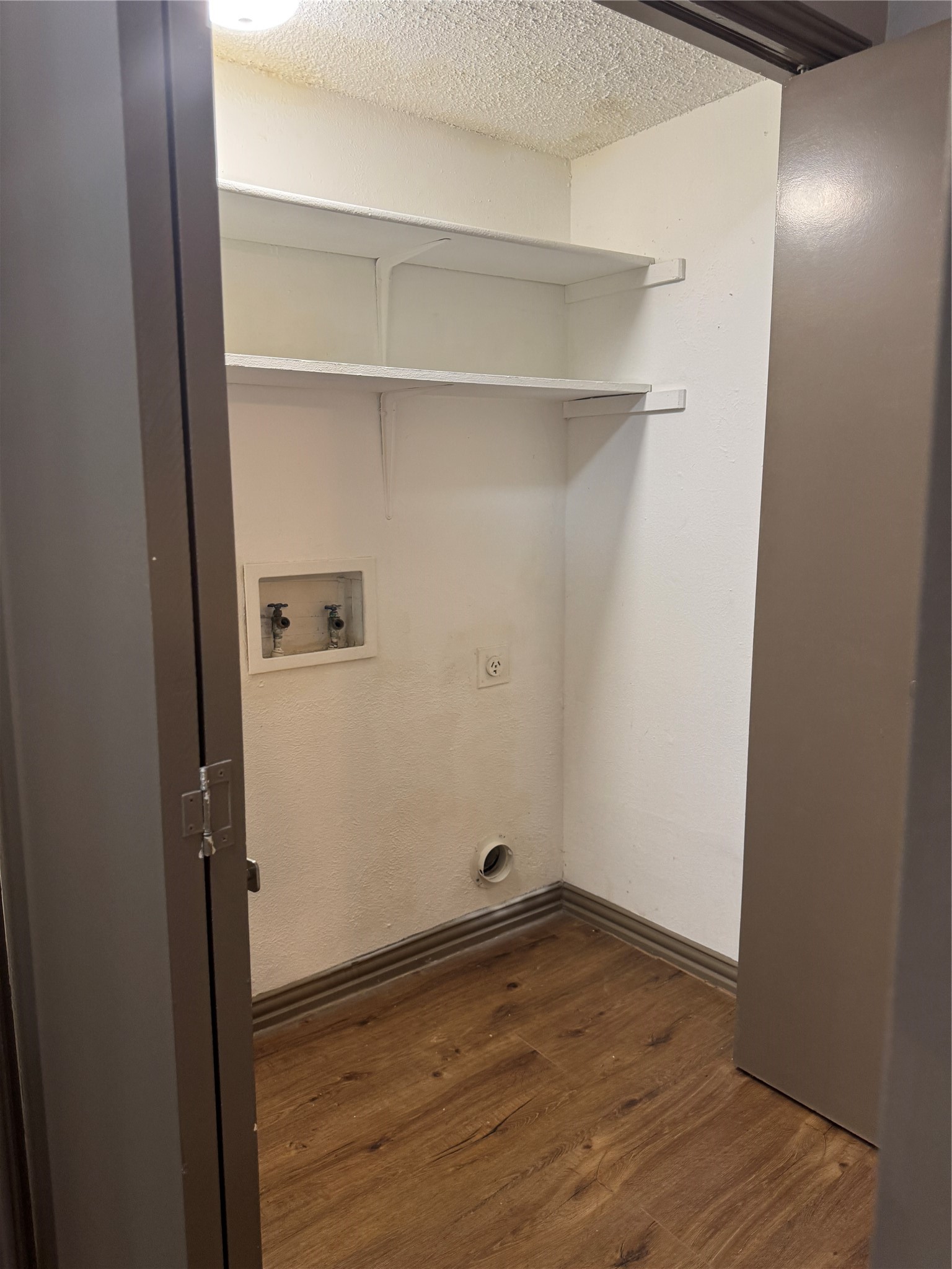 2012 Via Corona Carrollton TX 75006