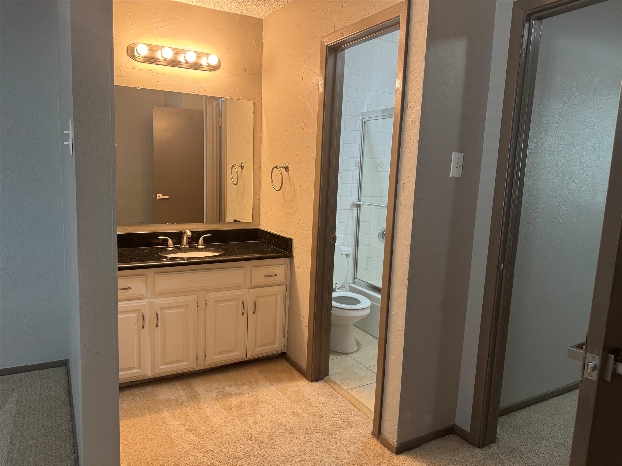 2012 Via Corona Carrollton TX 75006
