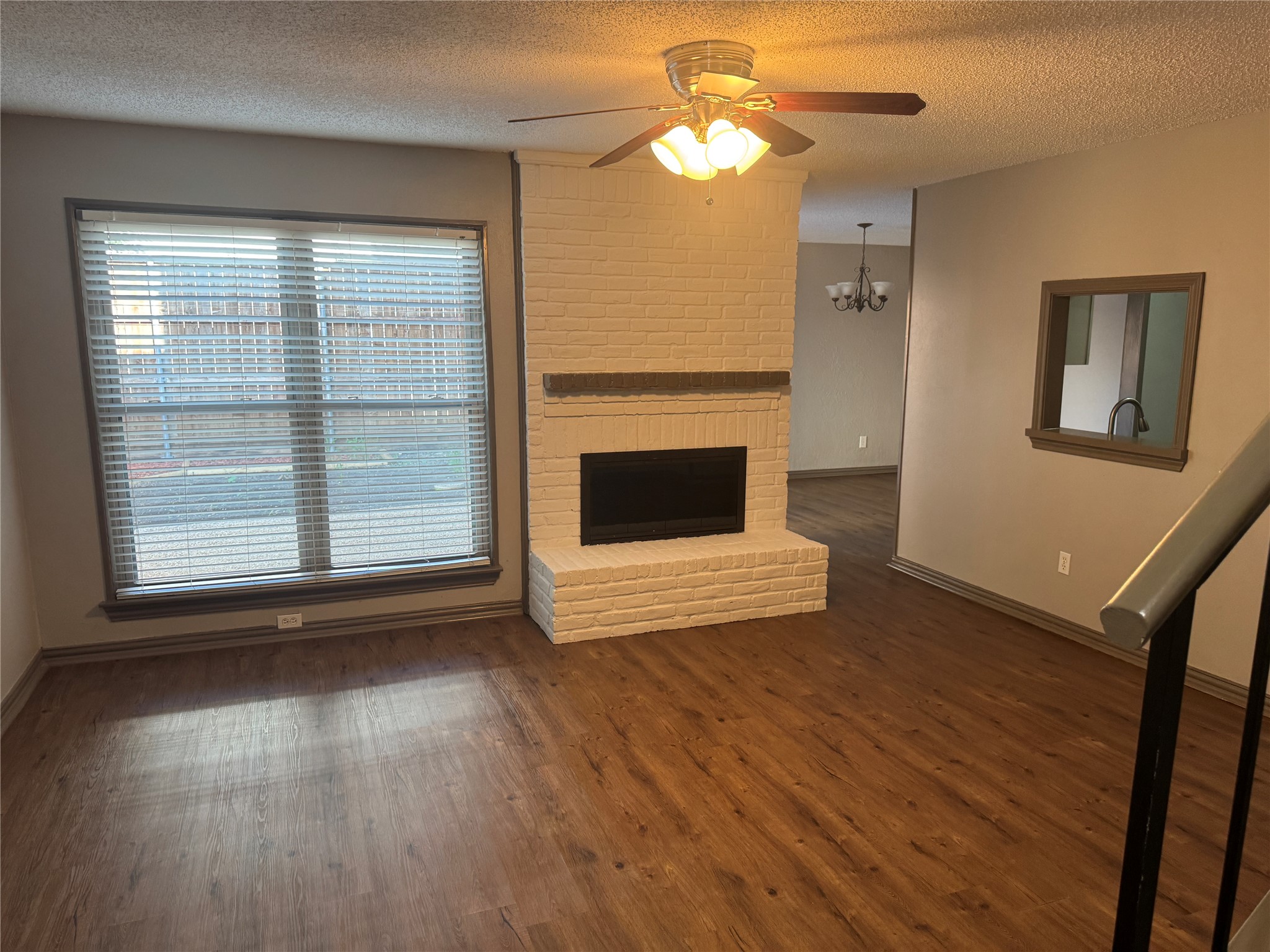 2012 Via Corona Carrollton TX 75006
