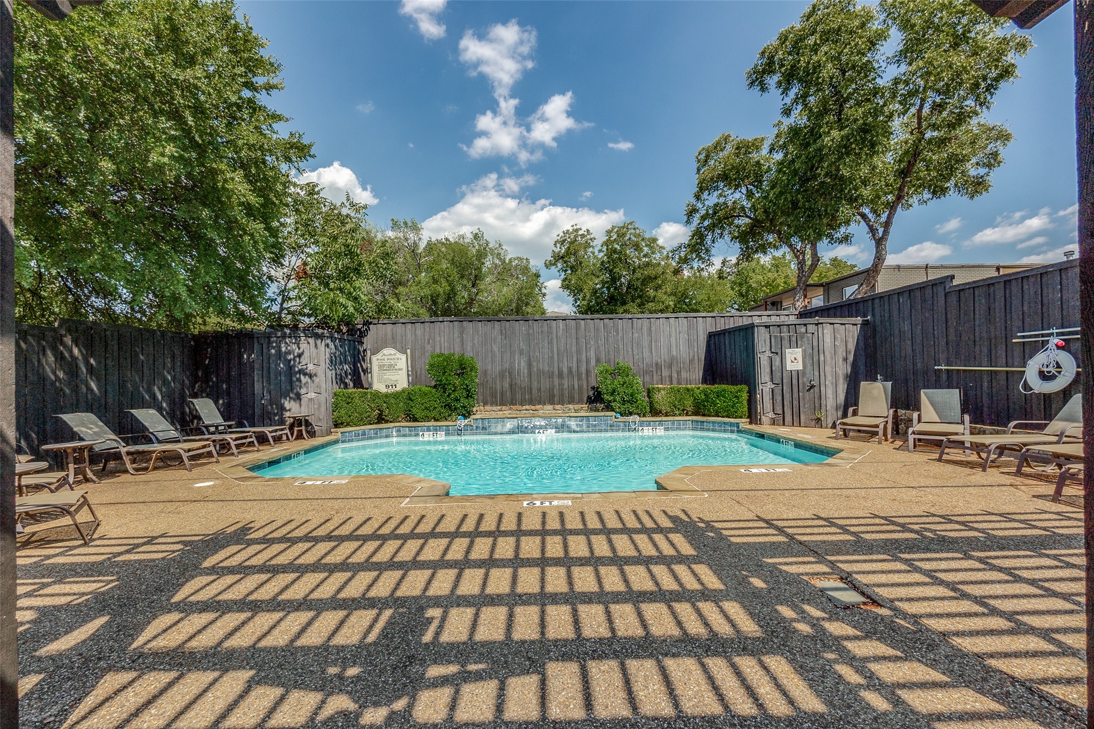 4744 Bradford Drive Dallas TX 75219