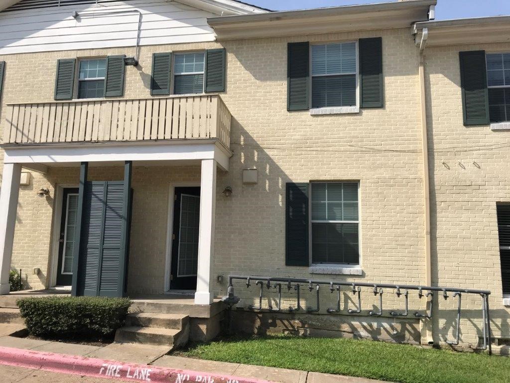 4744 Bradford Drive Dallas TX 75219