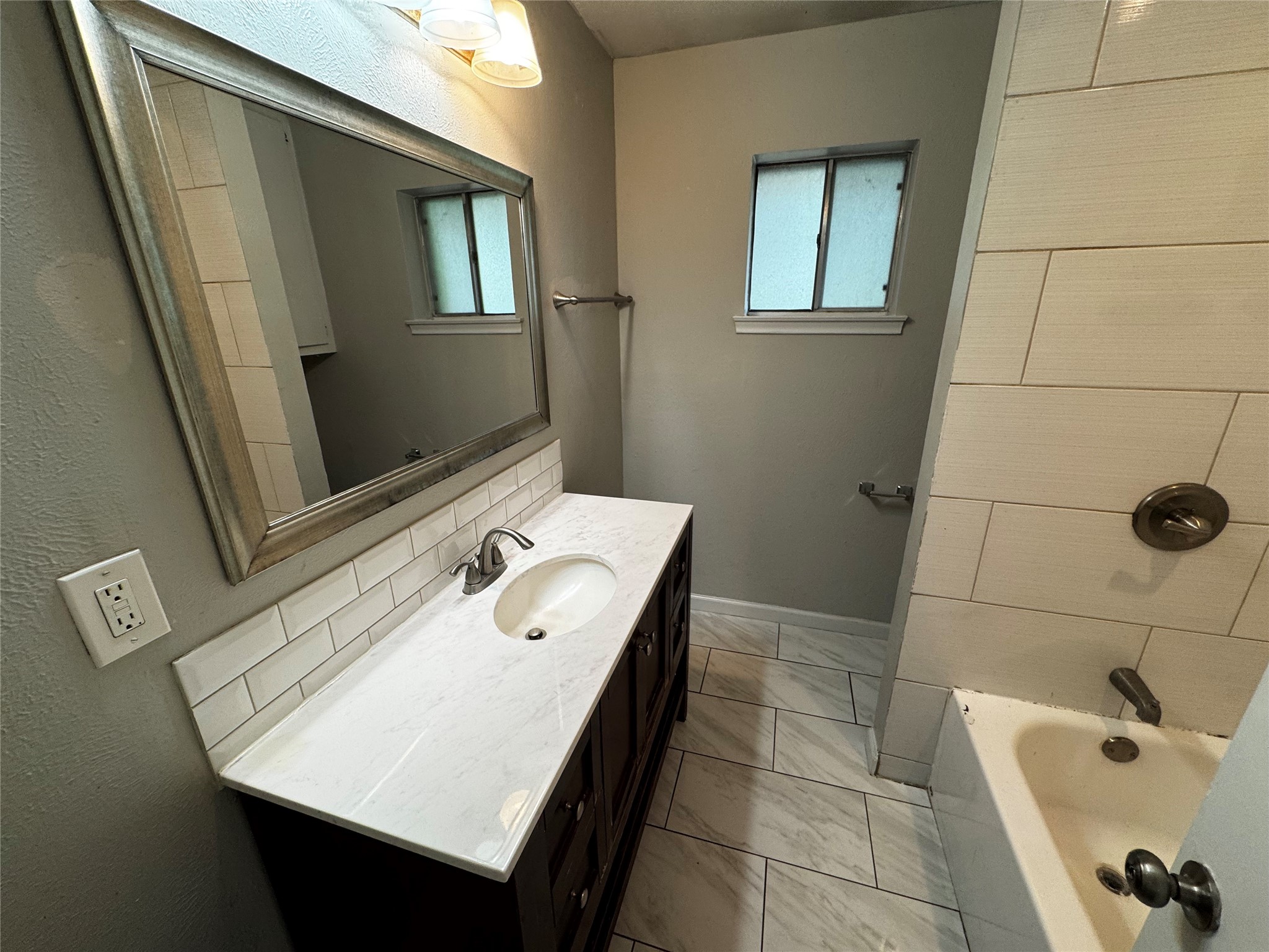 2607 Clearview Circle Dallas TX 75233