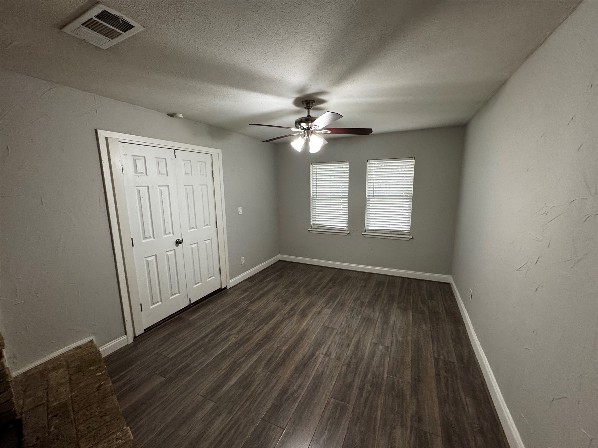 2607 Clearview Circle Dallas TX 75233