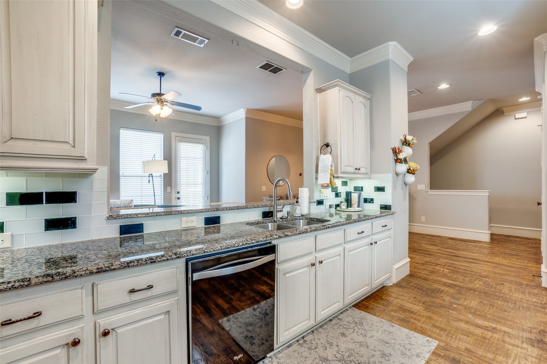 1914 Euclid Avenue Dallas TX 75206