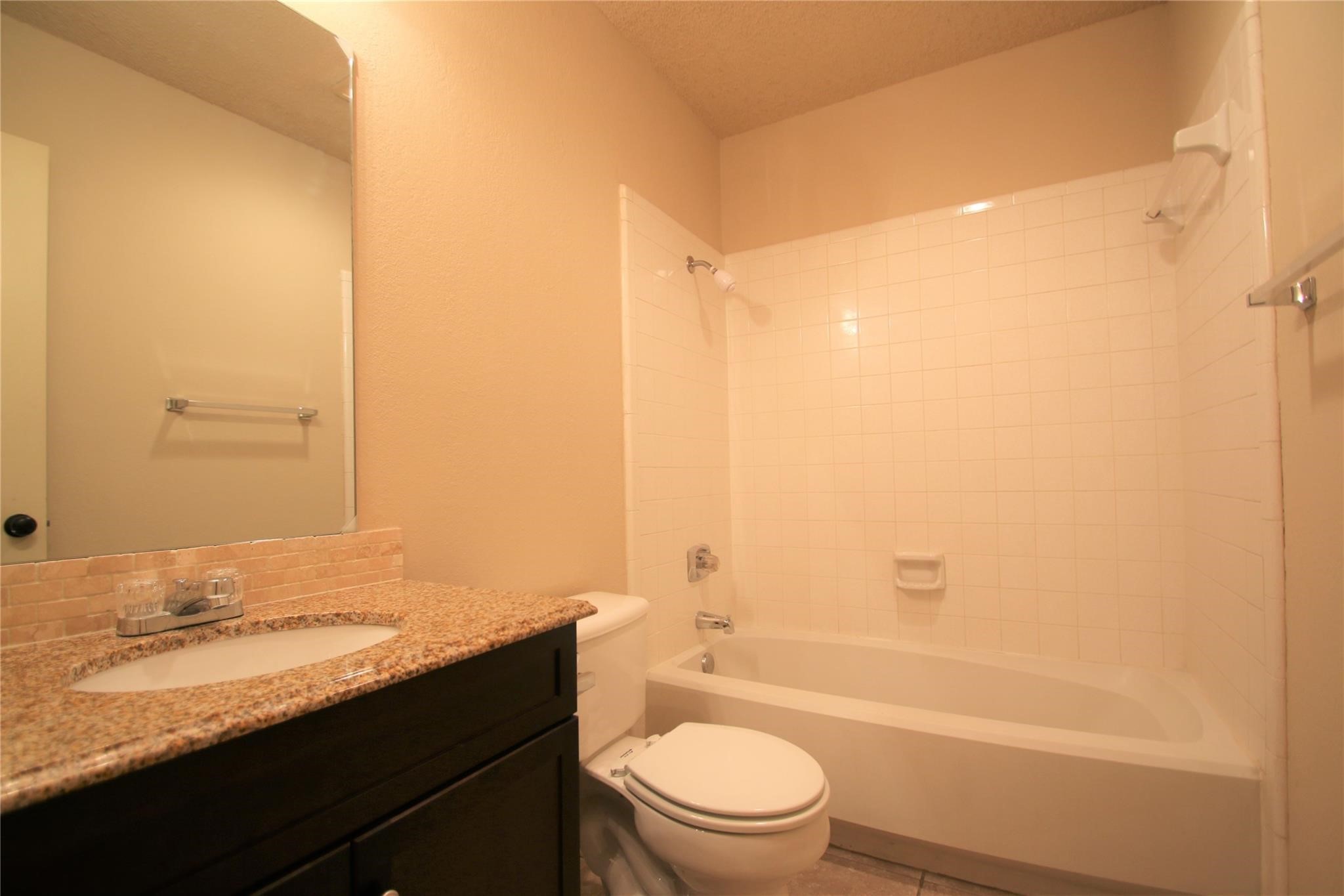 7204 NE Loop 820 North Richland Hills TX 76180